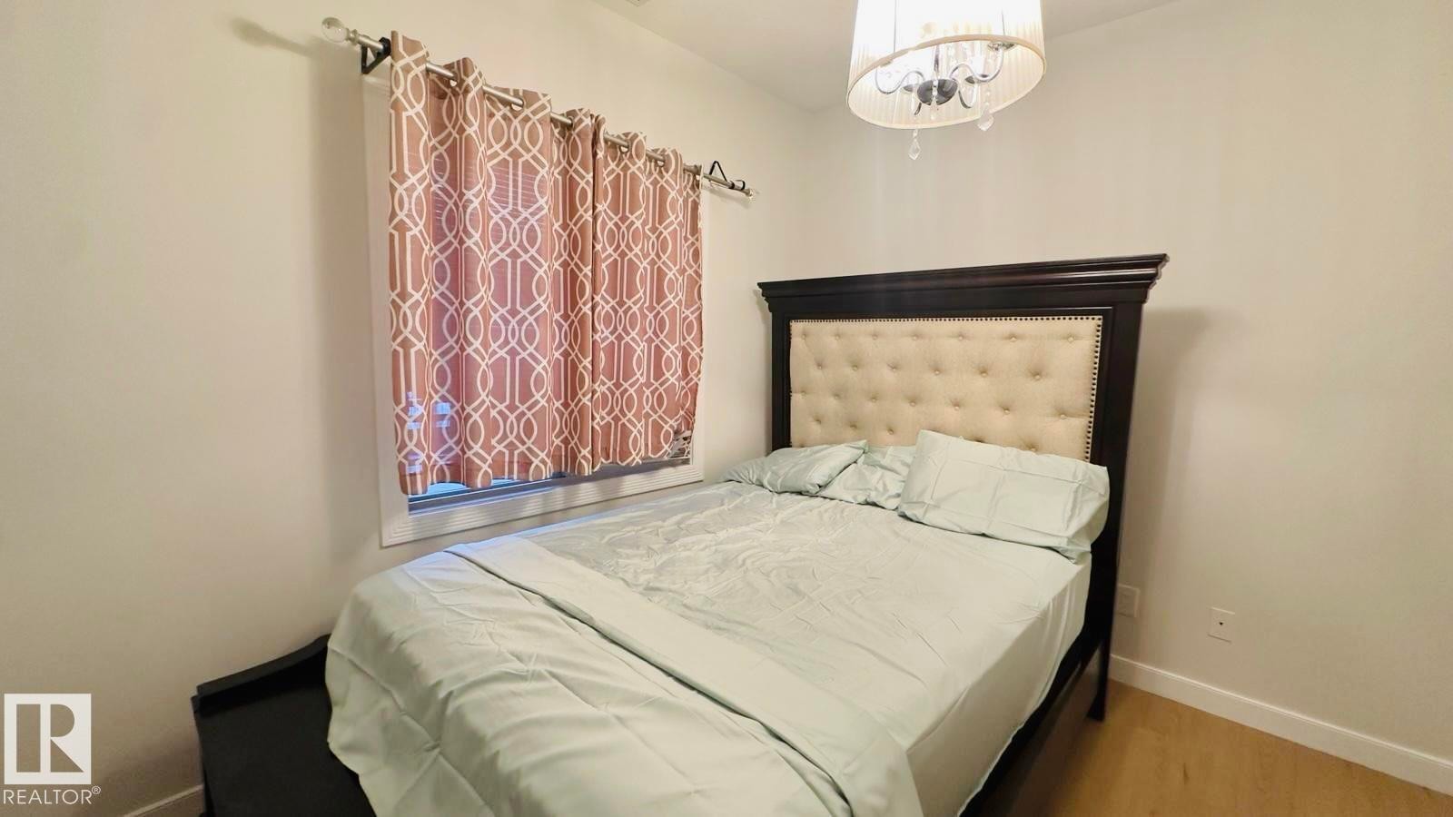 113 16235 51 Street, Edmonton, AB - Indoor Photo Showing Bedroom