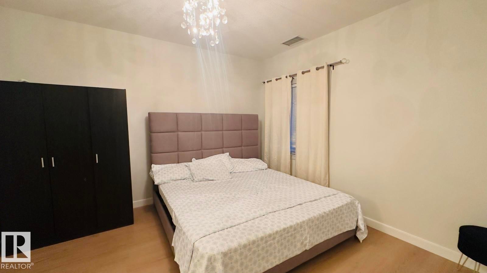 113 16235 51 Street, Edmonton, AB - Indoor Photo Showing Bedroom