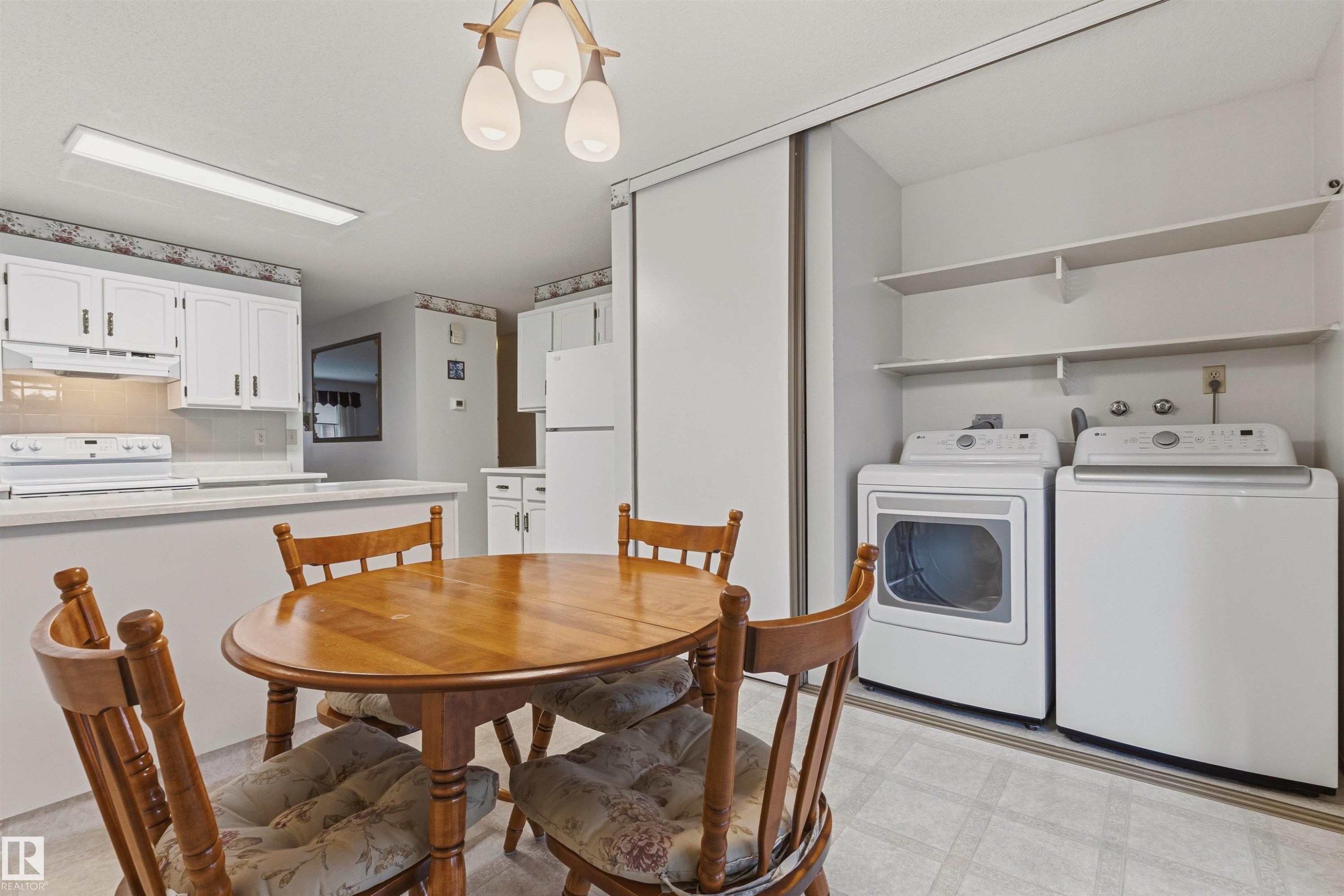 10670 153 Avenue, Edmonton, AB - Indoor Photo Showing Laundry Room
