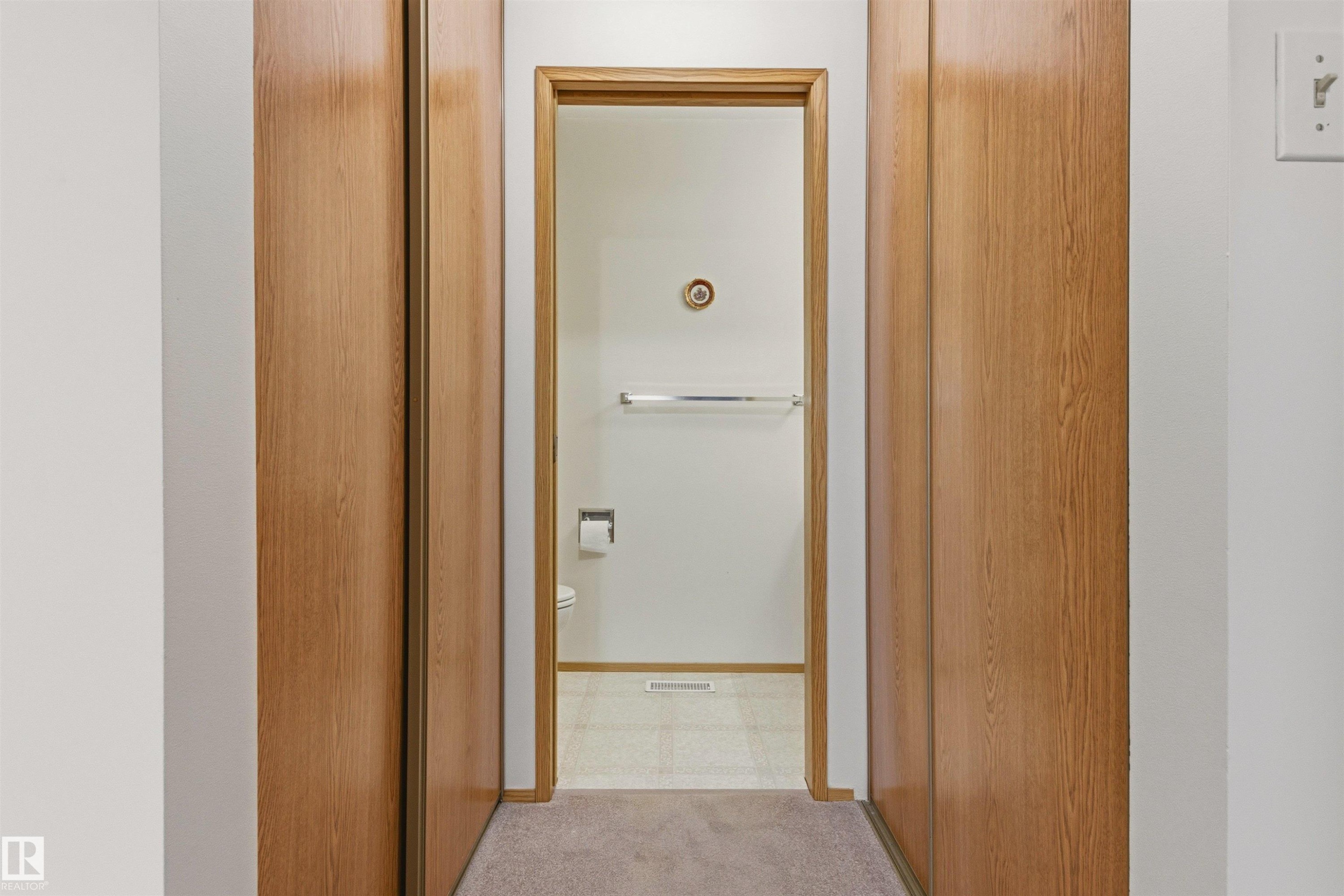 10670 153 Avenue, Edmonton, AB - Indoor Photo Showing Other Room