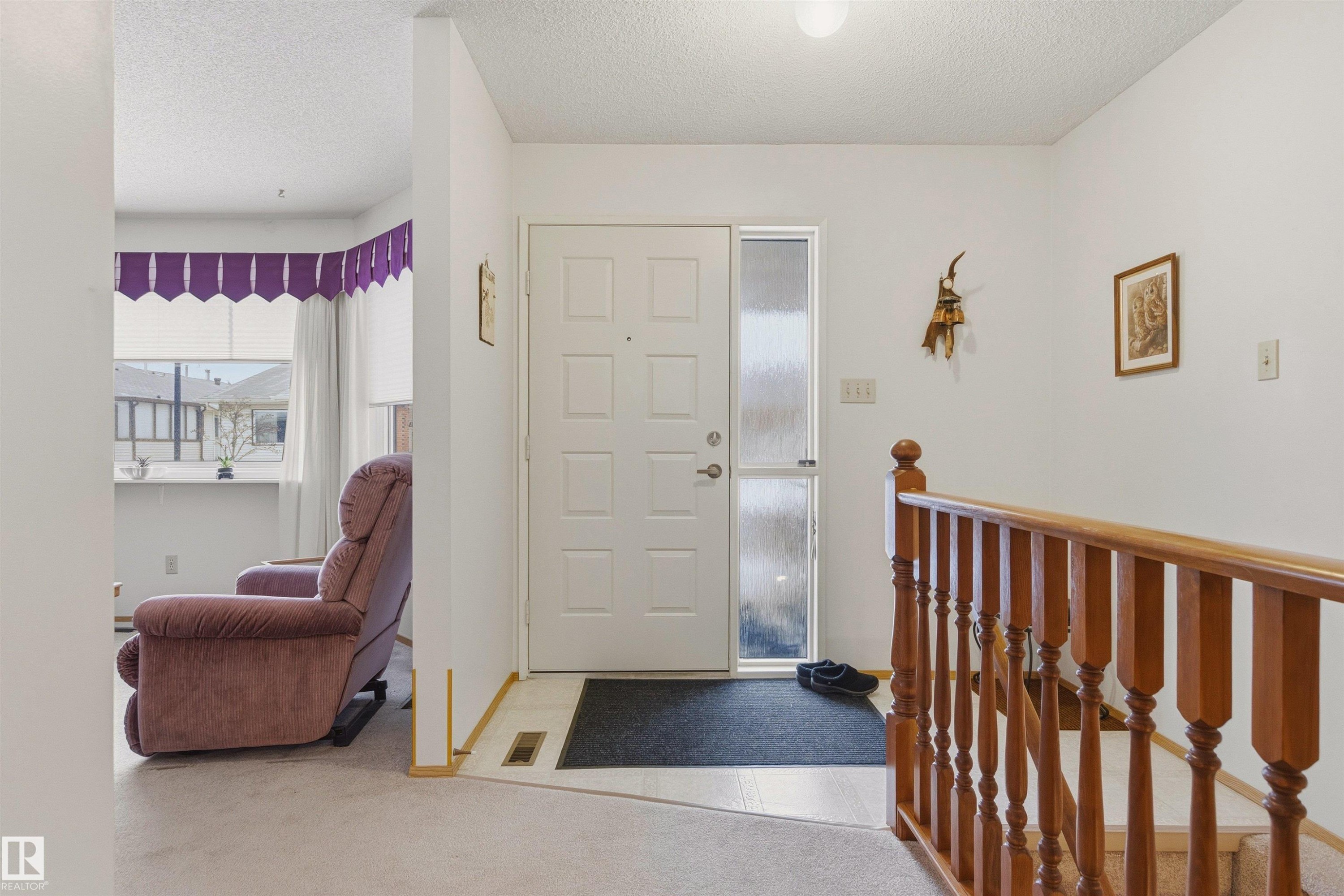 10670 153 Avenue, Edmonton, AB - Indoor Photo Showing Other Room