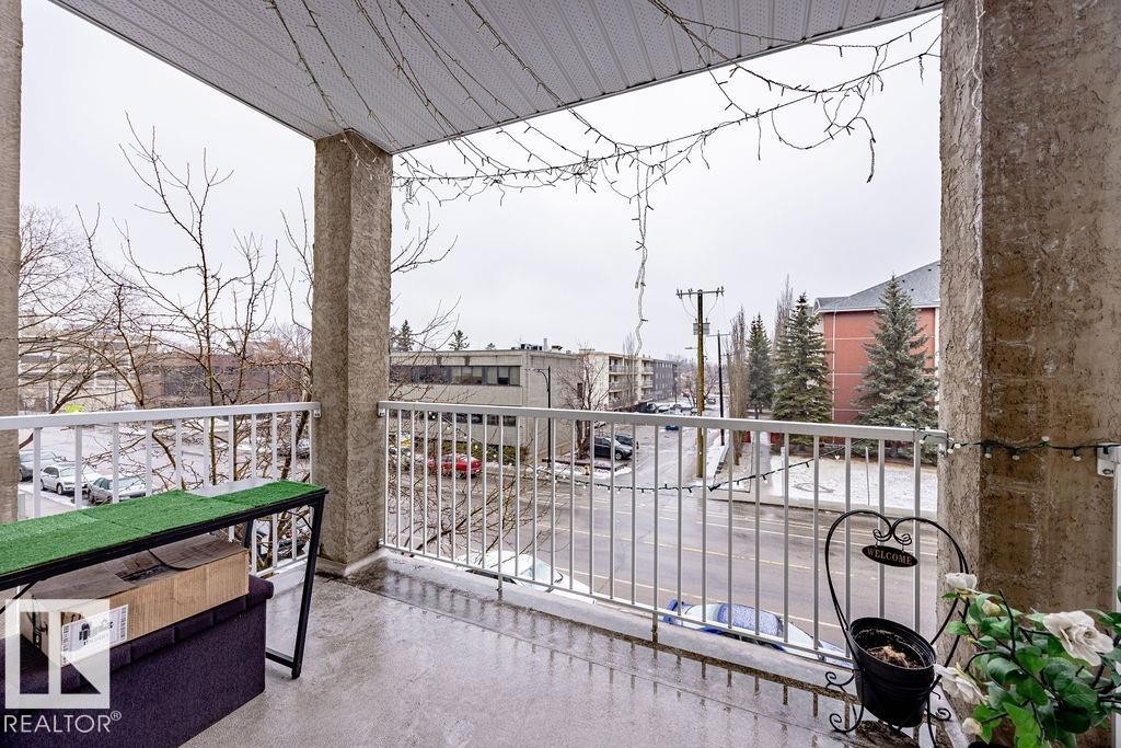 316 10535 122 Street, Edmonton, AB - Outdoor