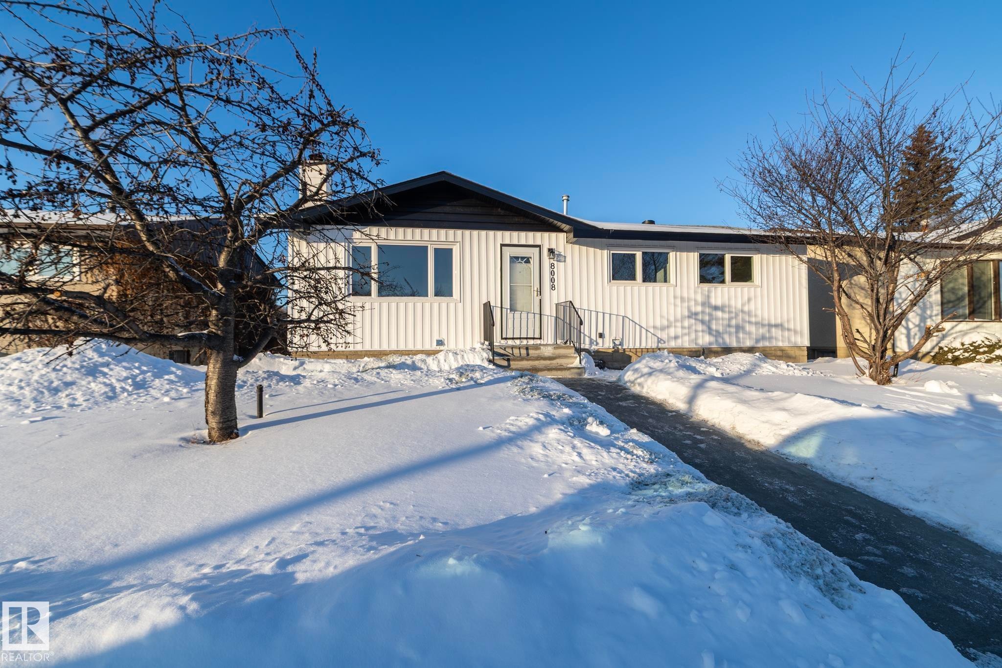 8008 159 Street, Edmonton, AB - Outdoor