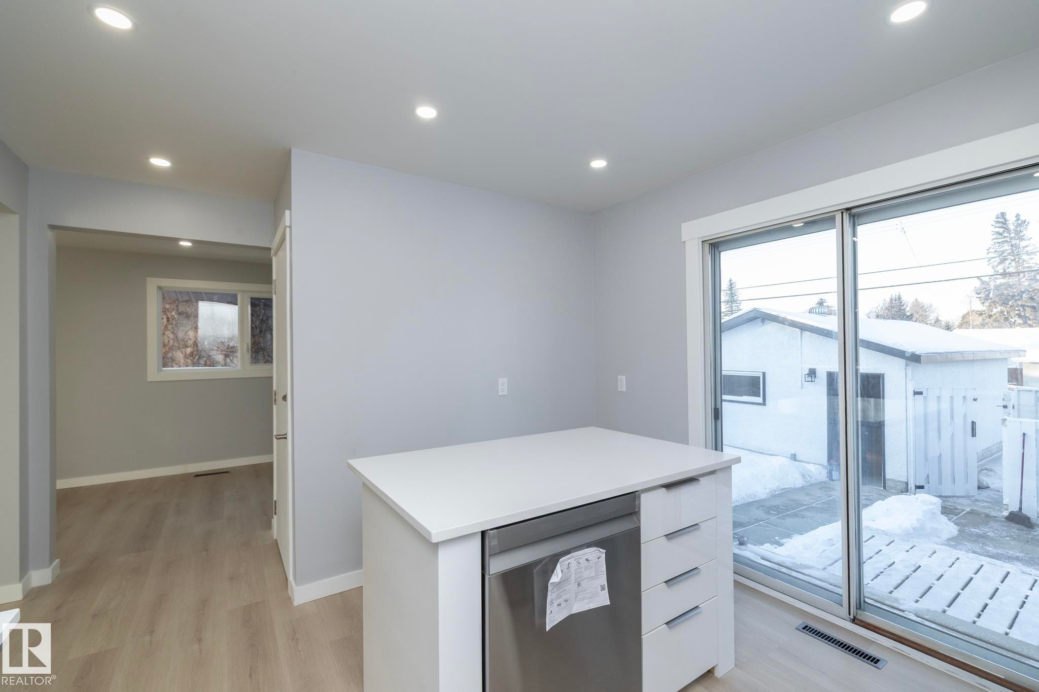 8008 159 Street, Edmonton, AB - Indoor Photo Showing Other Room