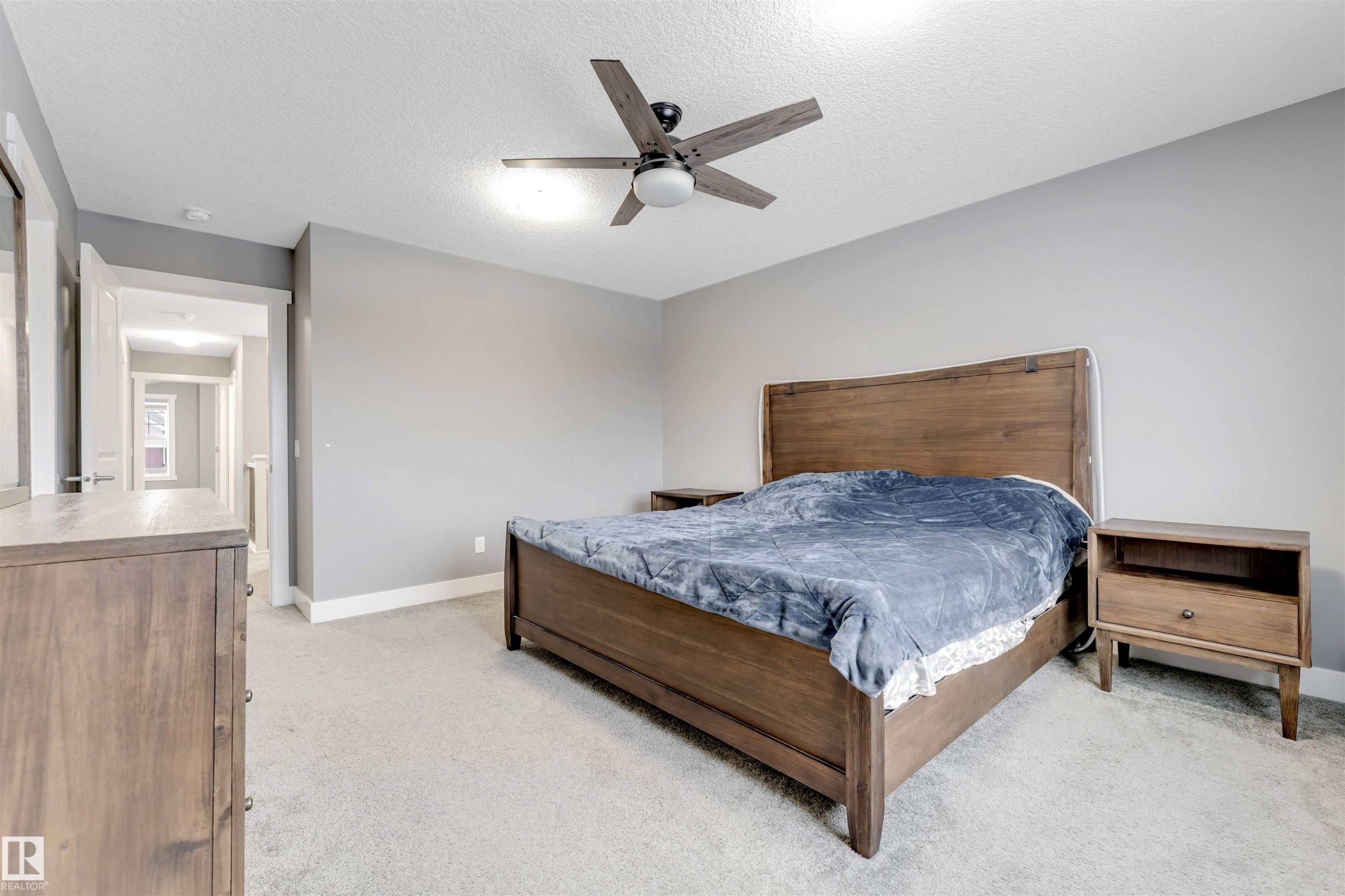 2987 Chokecherry Common Sw, Edmonton, AB - Indoor Photo Showing Bedroom