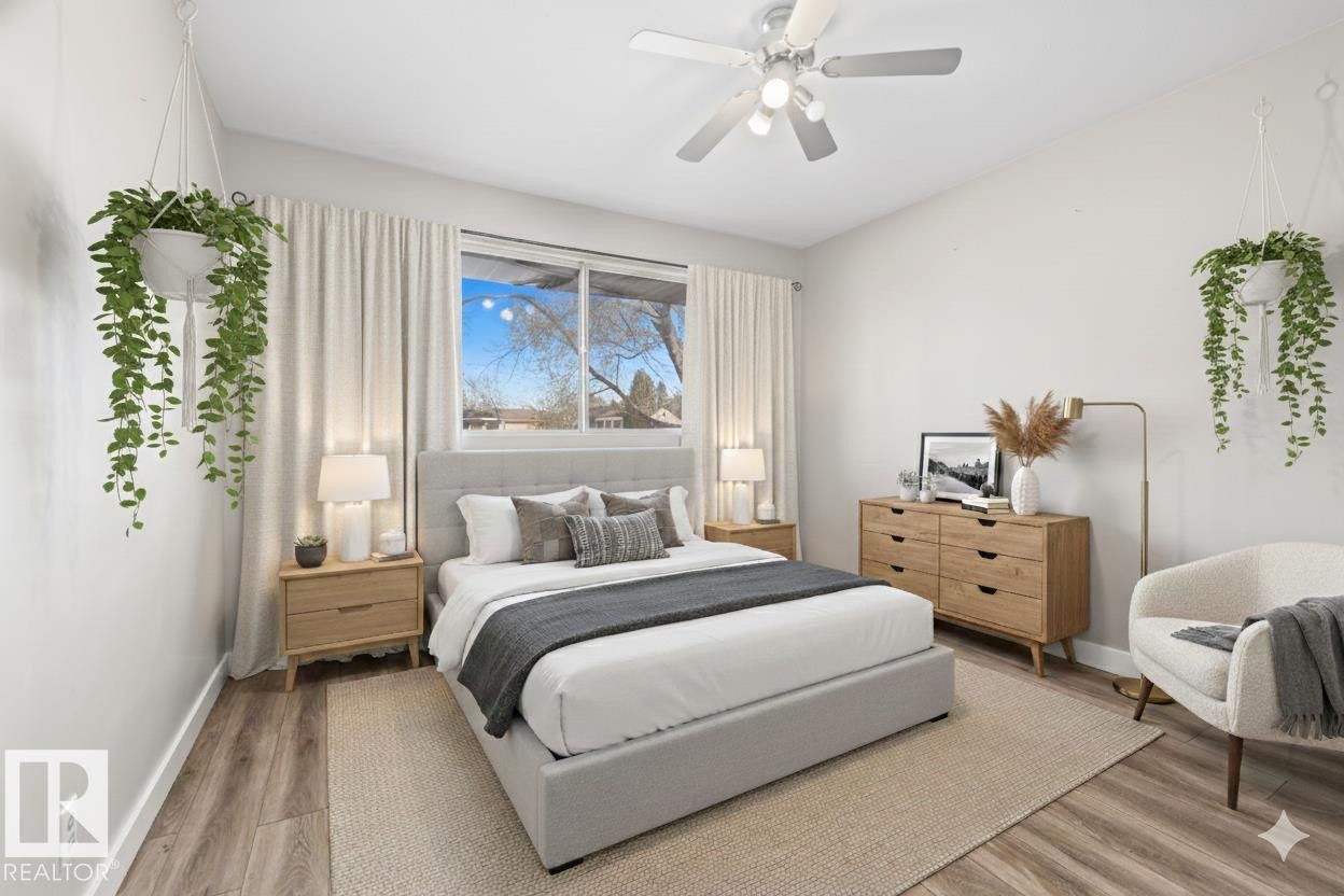 13311 Dovercourt Avenue, Edmonton, AB - Indoor Photo Showing Bedroom