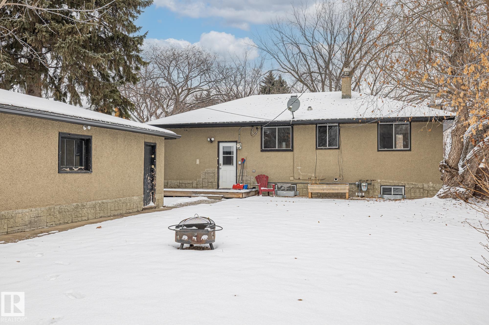 13311 Dovercourt Avenue, Edmonton, AB - Outdoor