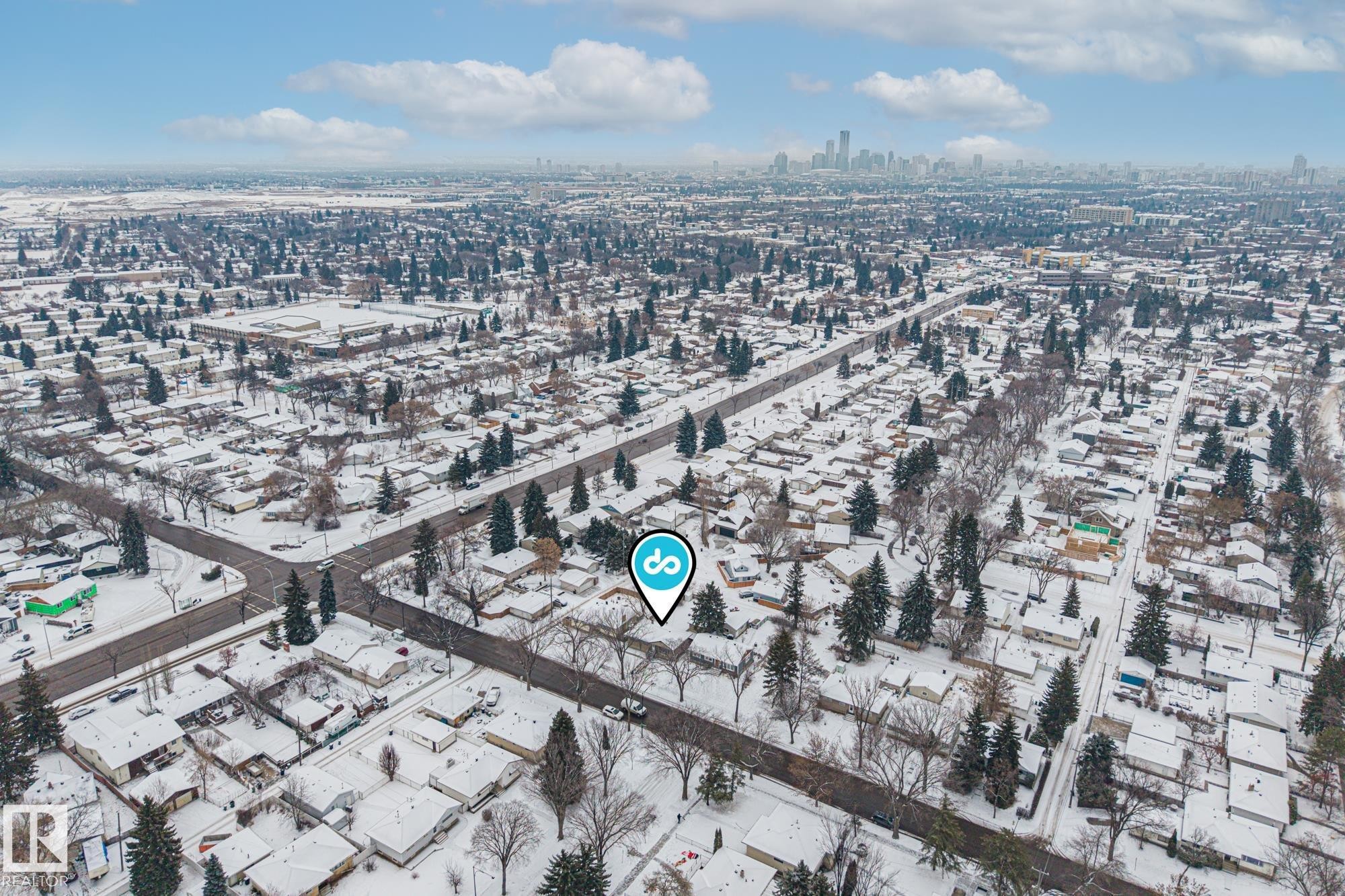 13311 Dovercourt Avenue, Edmonton, AB - Outdoor With View