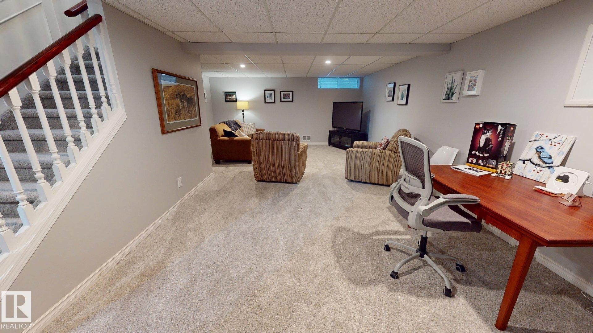 740 Wilkin Close, Edmonton, AB - Indoor Photo Showing Office