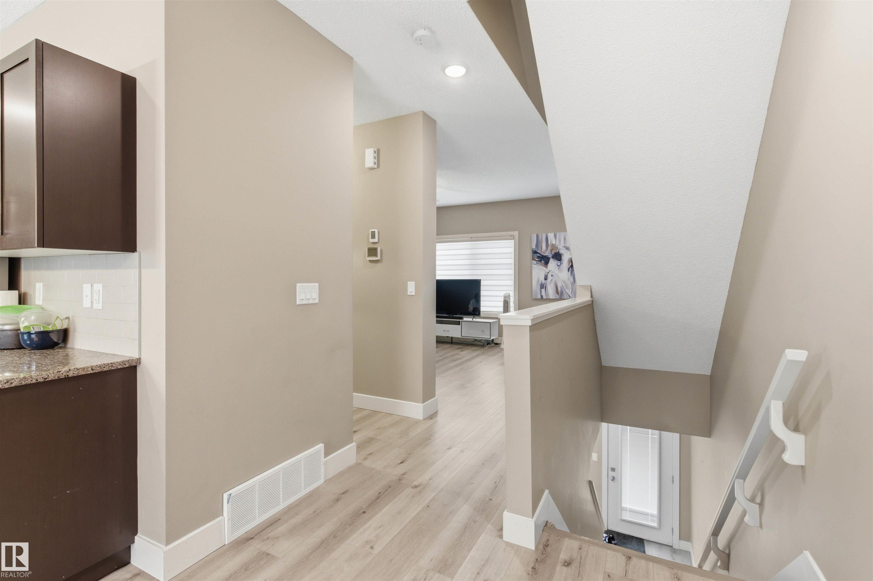 99 804 Welsh Drive, Edmonton, AB - Indoor Photo Showing Other Room