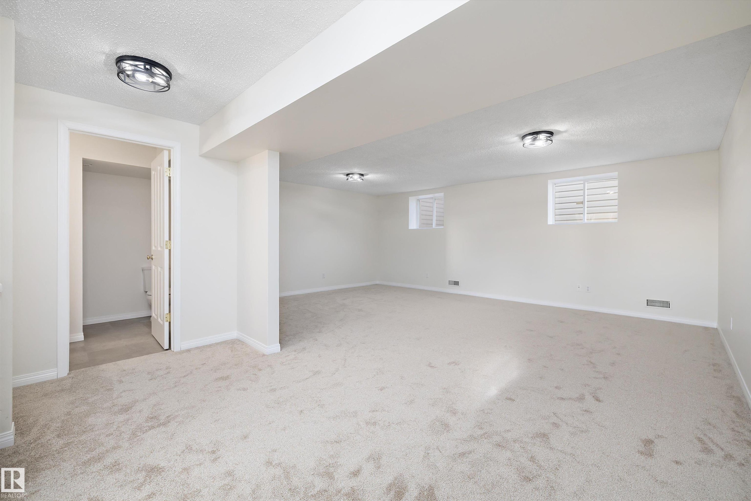 5914 162A Avenue, Edmonton, AB - Indoor