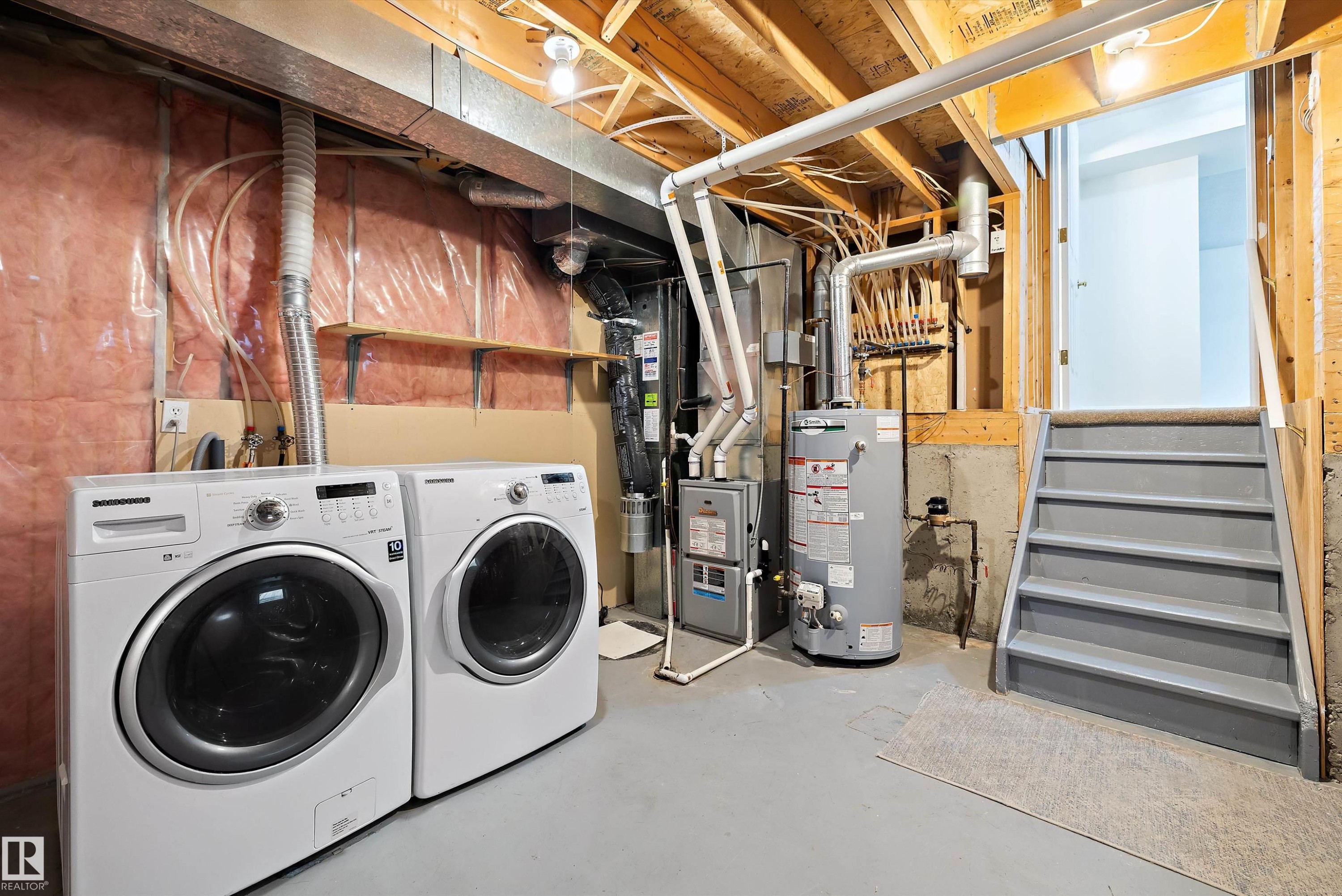 5914 162A Avenue, Edmonton, AB - Indoor Photo Showing Laundry Room