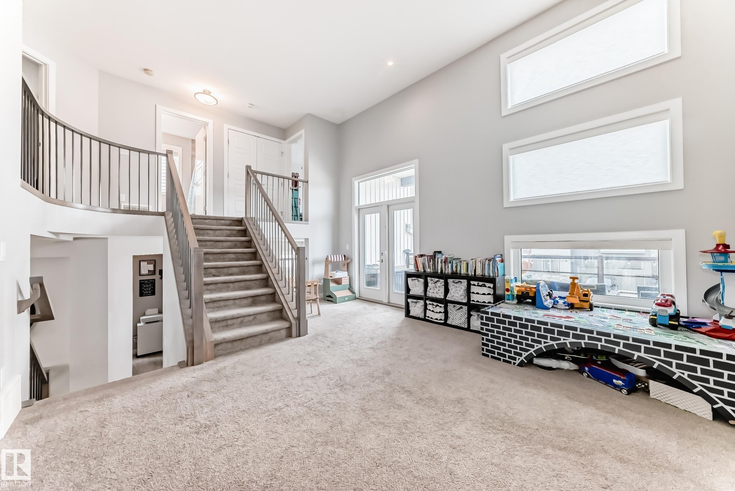 2011 201 Street, Edmonton, AB - Indoor Photo Showing Other Room