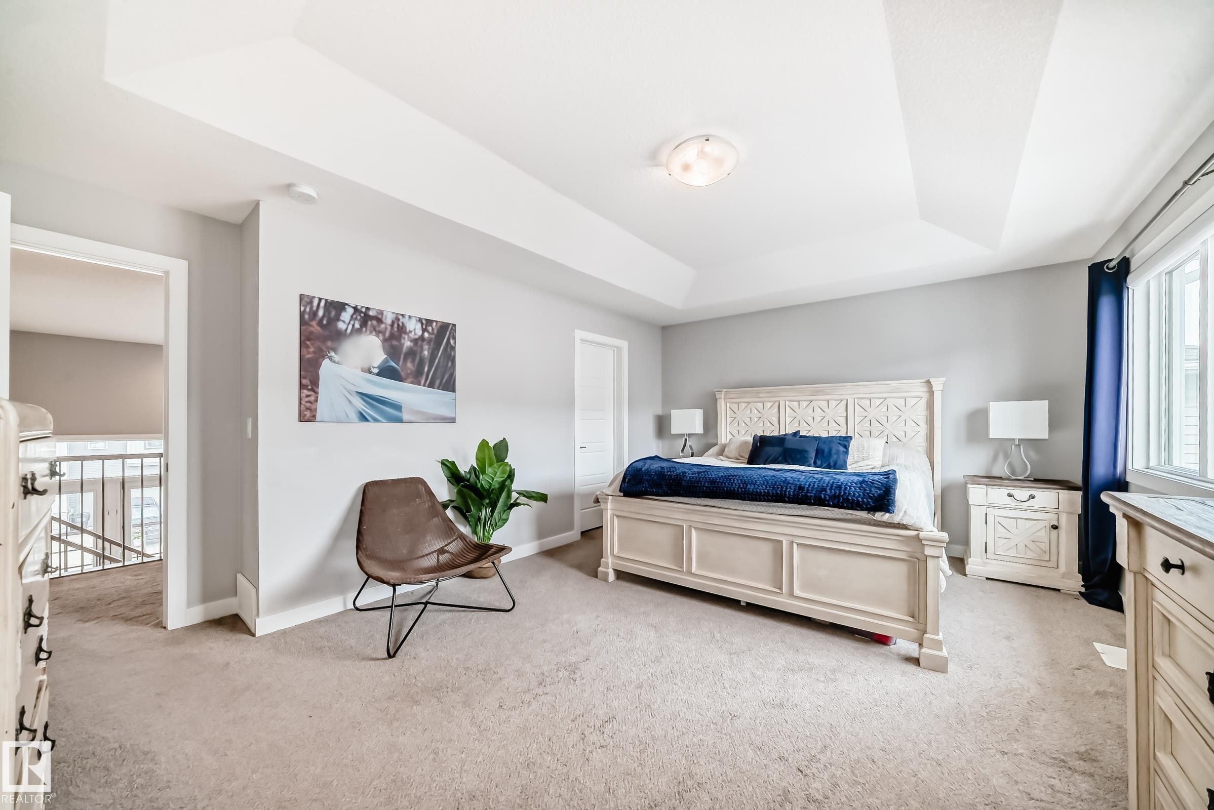 2011 201 Street, Edmonton, AB - Indoor Photo Showing Bedroom