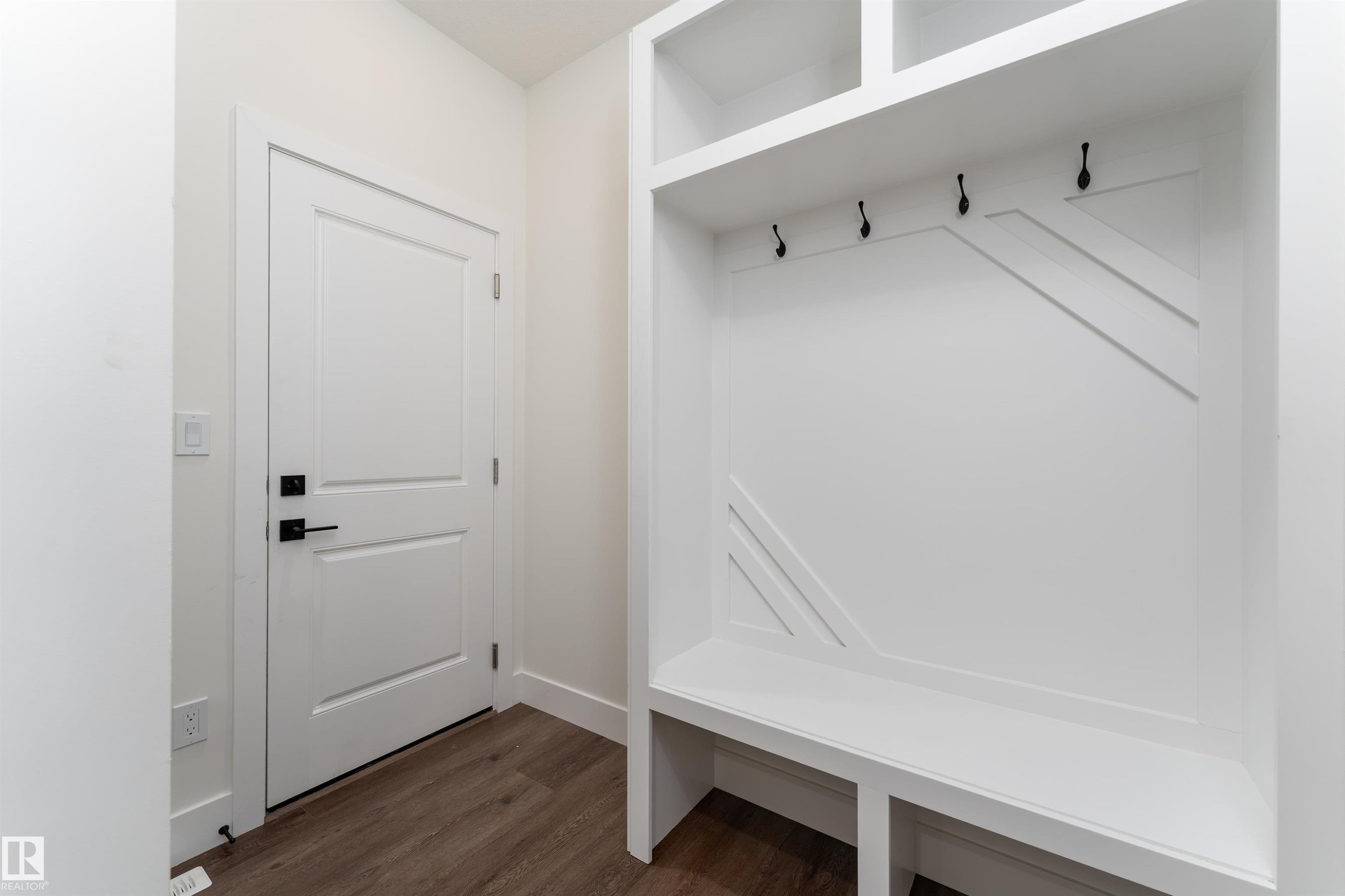 43 Maple Crescent, Gibbons, AB - Indoor Photo Showing Other Room