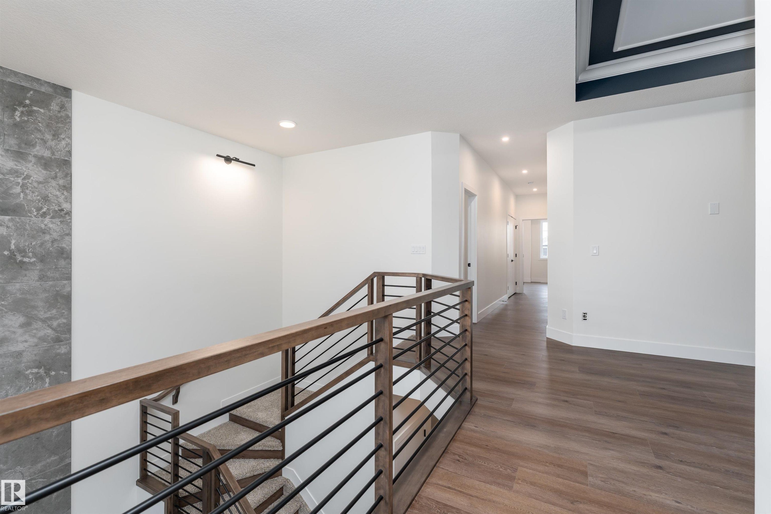 43 Maple Crescent, Gibbons, AB - Indoor Photo Showing Other Room