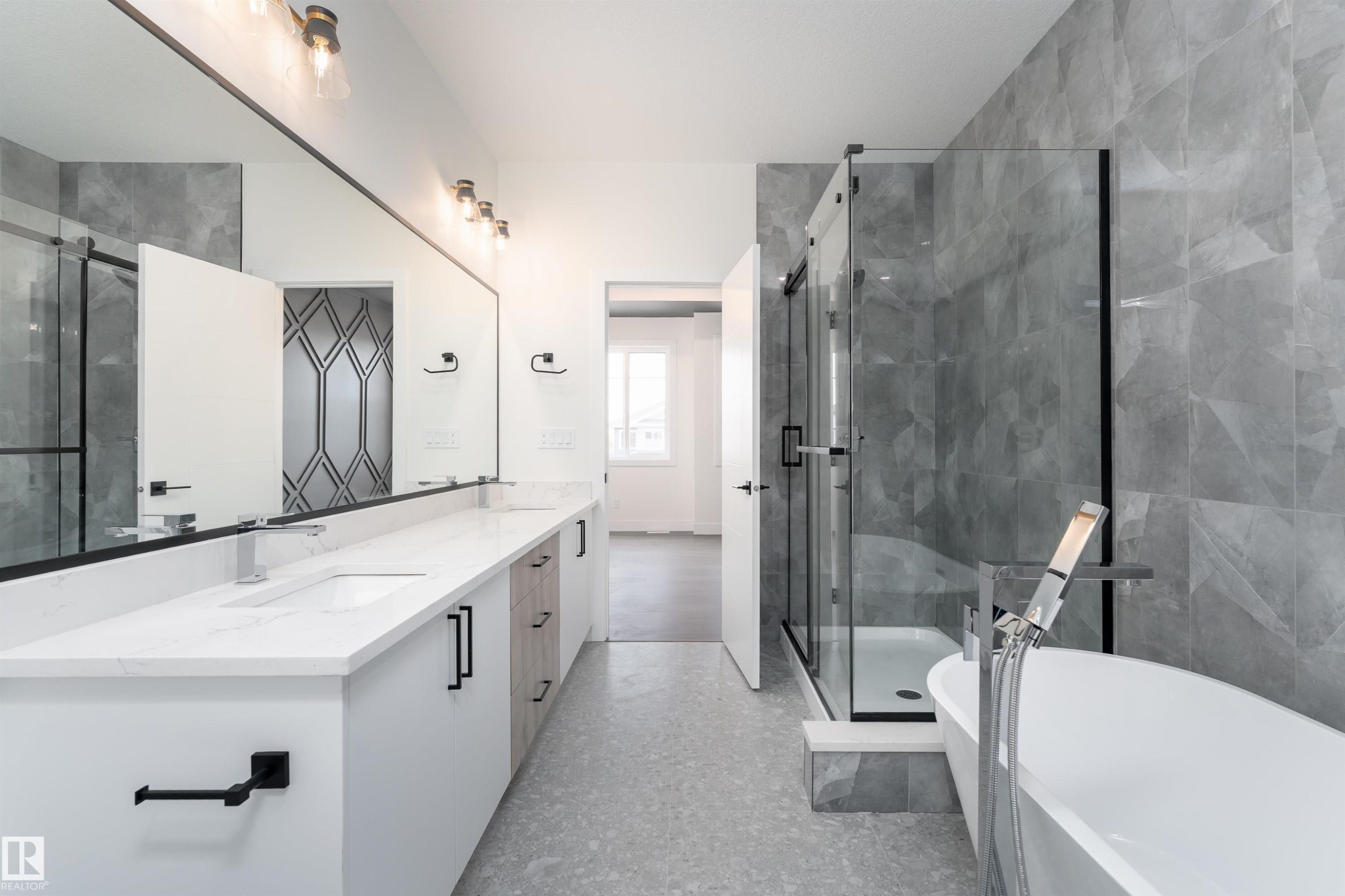 43 Maple Crescent, Gibbons, AB - Indoor Photo Showing Bathroom