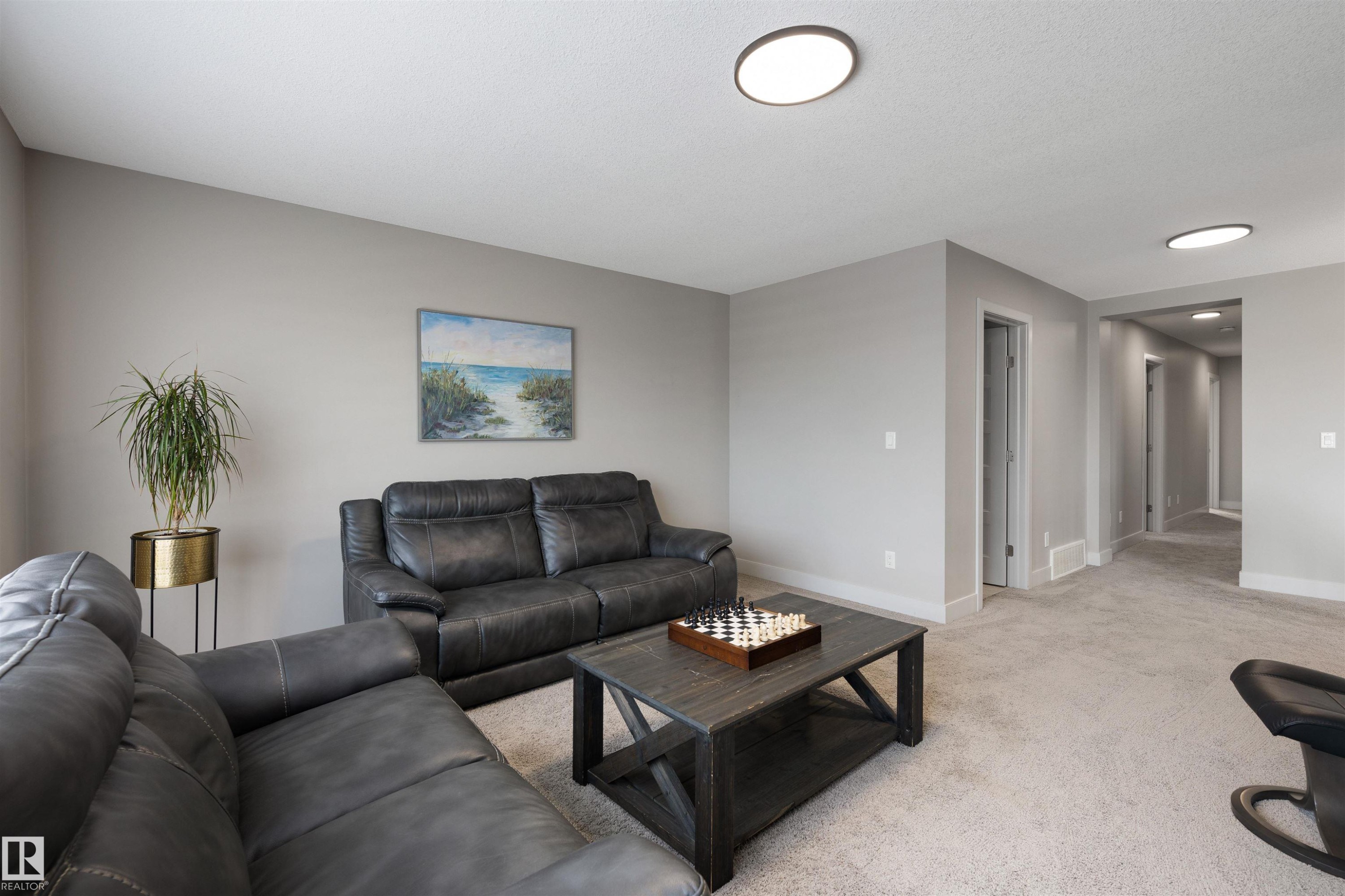 34 Nault Crescent, St. Albert, AB - Indoor Photo Showing Living Room