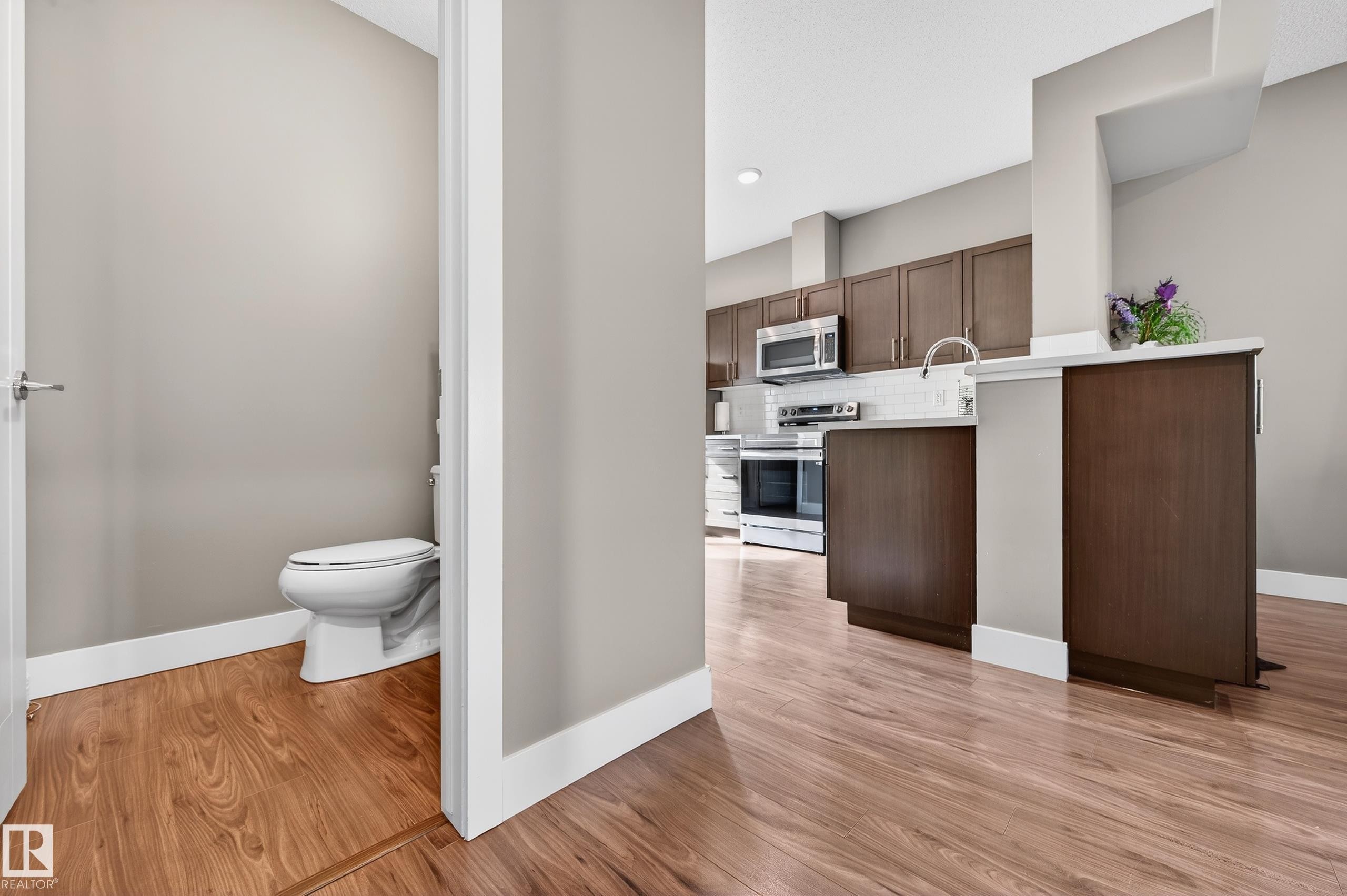 33 804 Welsh Drive, Edmonton, AB - Indoor Photo Showing Other Room