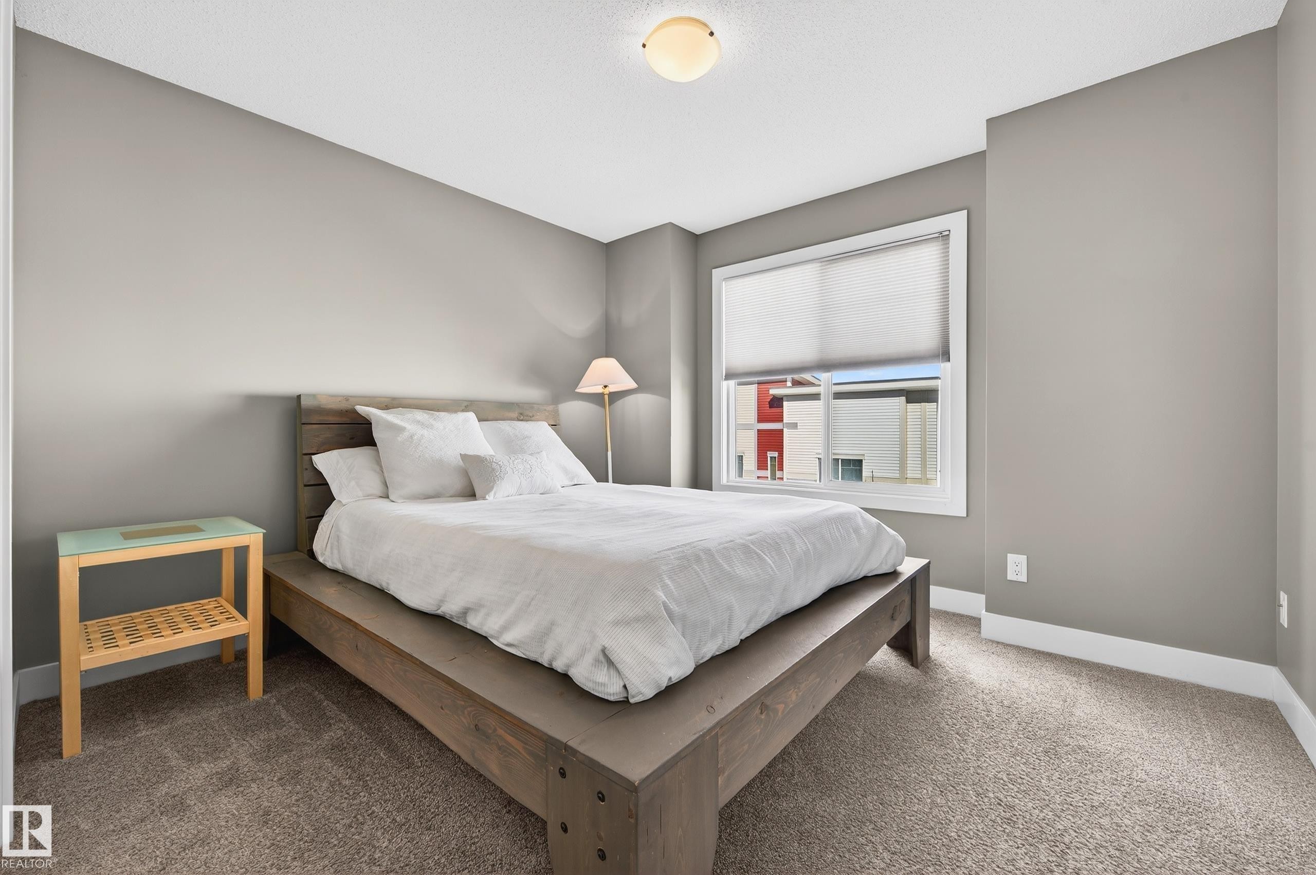 33 804 Welsh Drive, Edmonton, AB - Indoor Photo Showing Bedroom