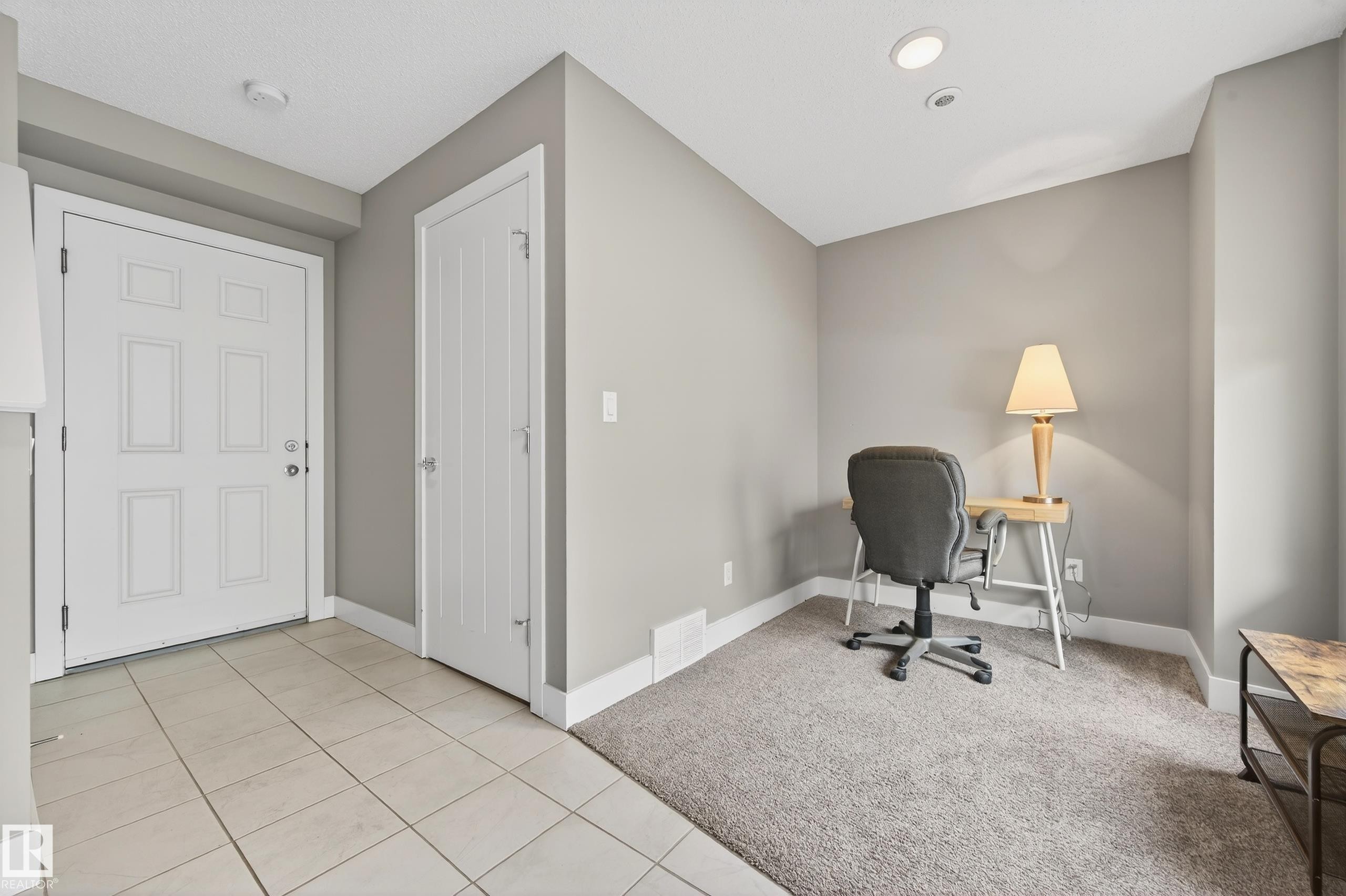 33 804 Welsh Drive, Edmonton, AB - Indoor