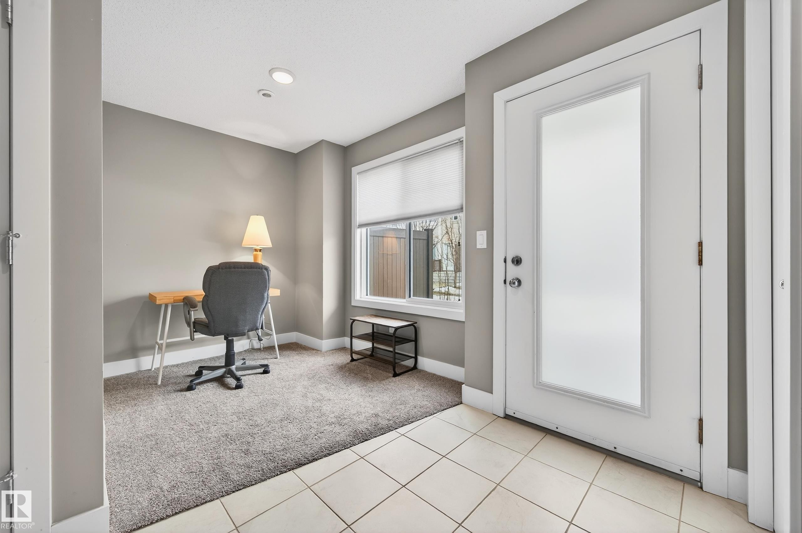 33 804 Welsh Drive, Edmonton, AB - Indoor