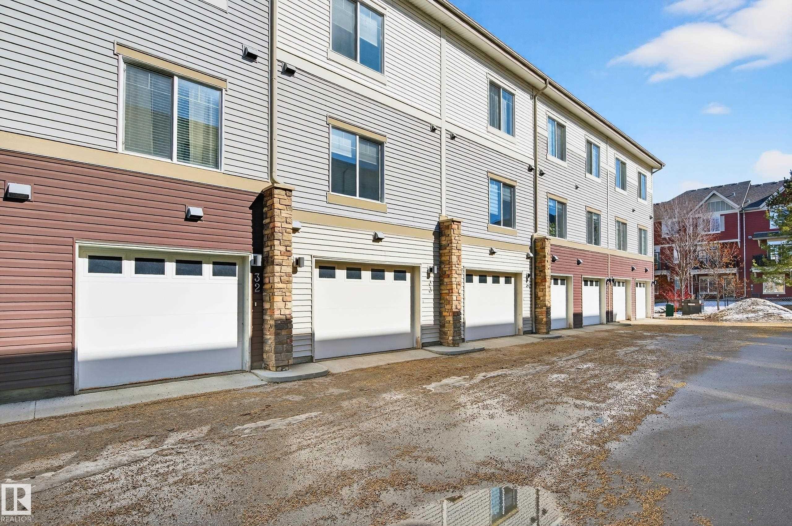 33 804 Welsh Drive, Edmonton, AB - Outdoor