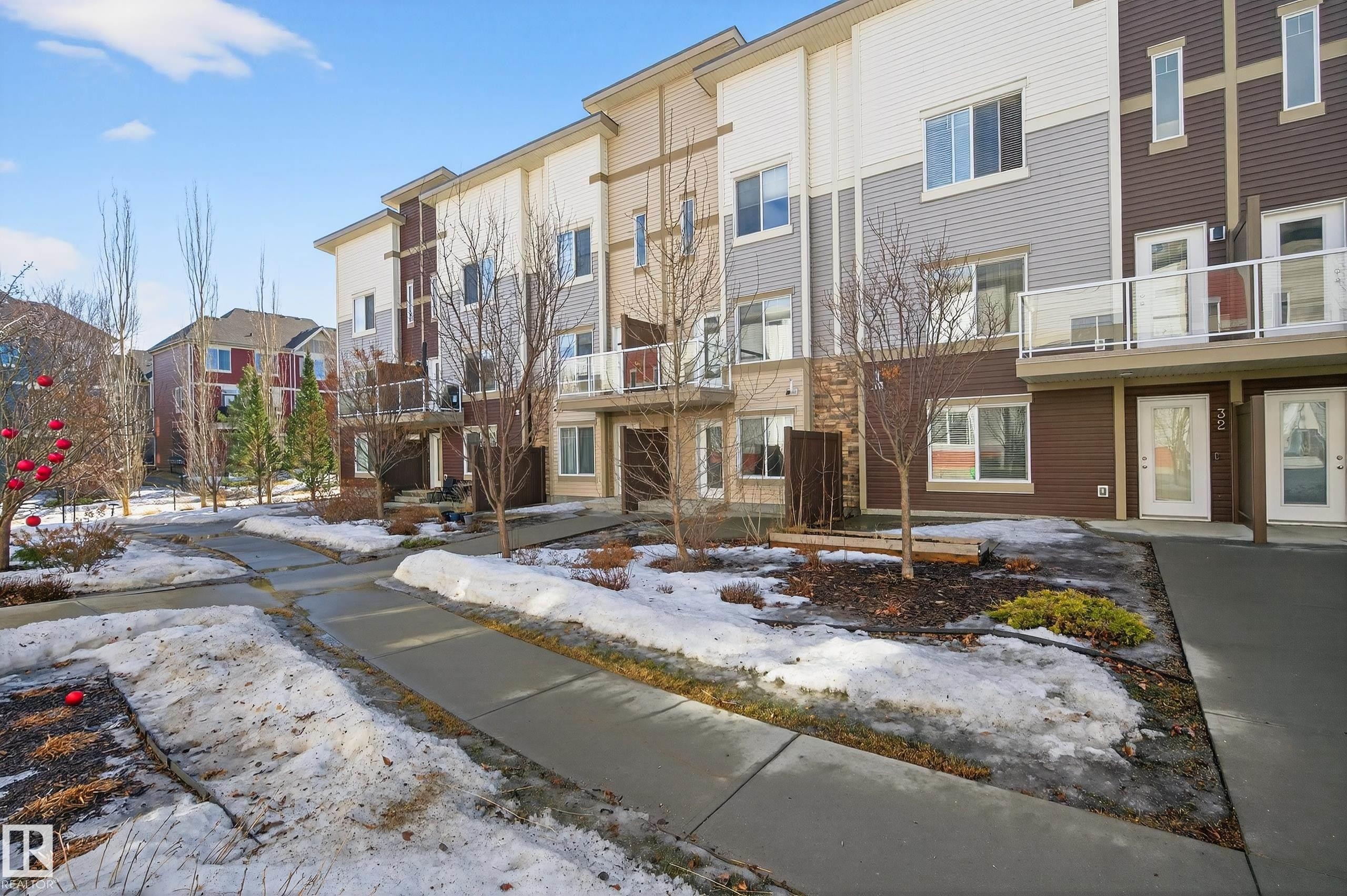 33 804 Welsh Drive, Edmonton, AB - Outdoor With Balcony With Facade