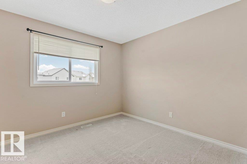 6105 17A Avenue, Edmonton, AB - Indoor Photo Showing Other Room