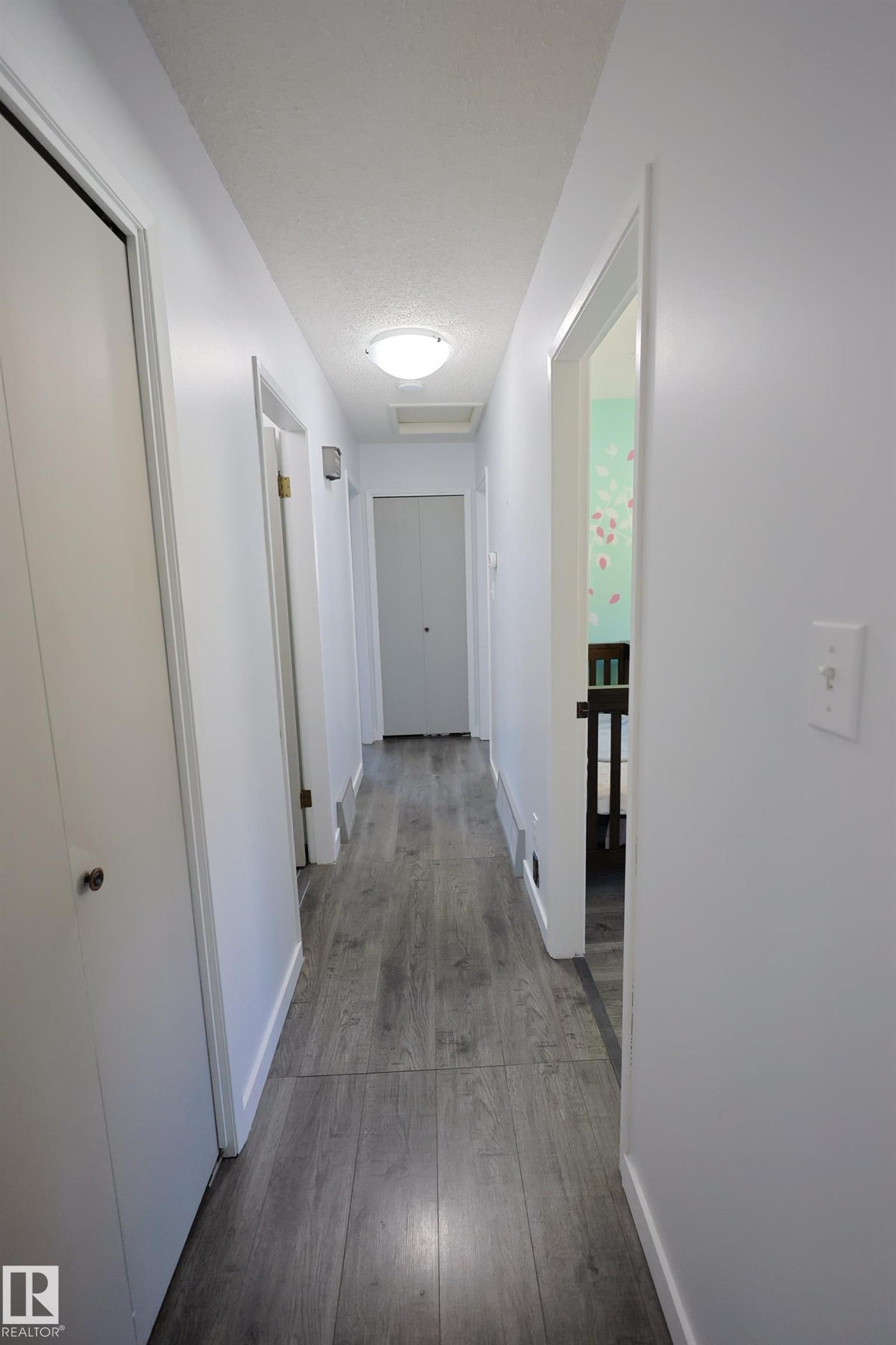 37 Armstrong Crescent, Leduc, AB - Indoor Photo Showing Other Room