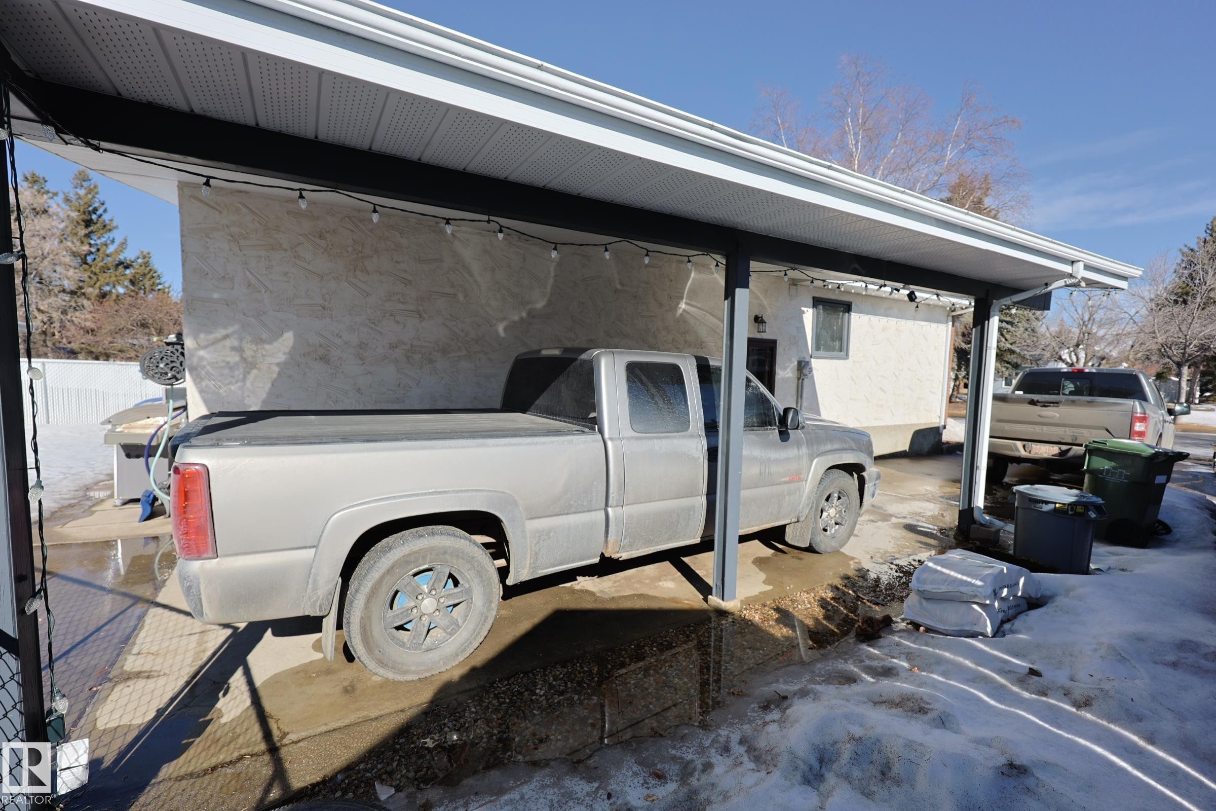 37 Armstrong Crescent, Leduc, AB - Outdoor