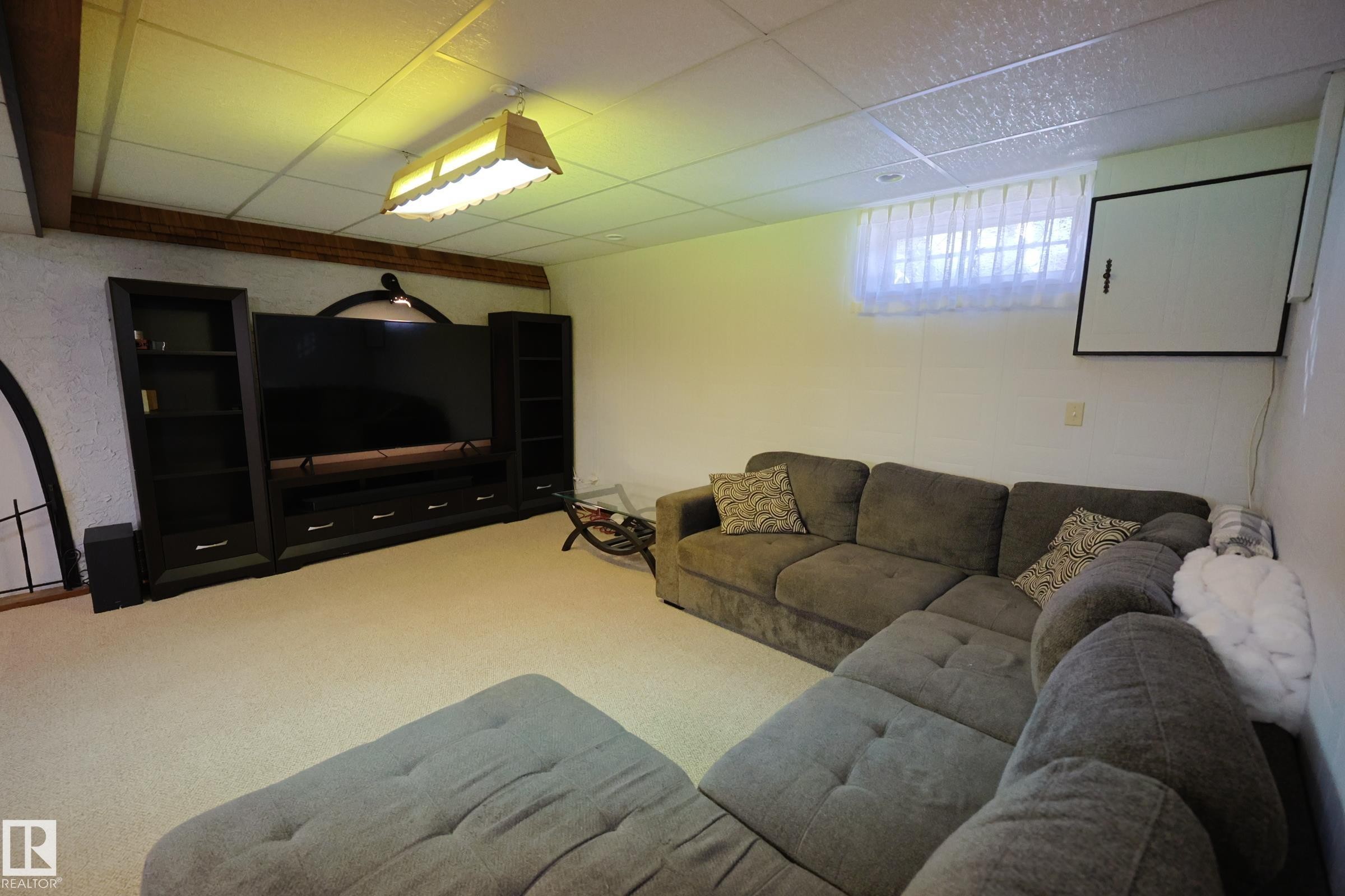 37 Armstrong Crescent, Leduc, AB - Indoor