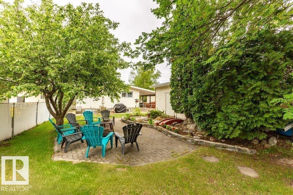 37 Armstrong Crescent, Leduc, AB - Outdoor