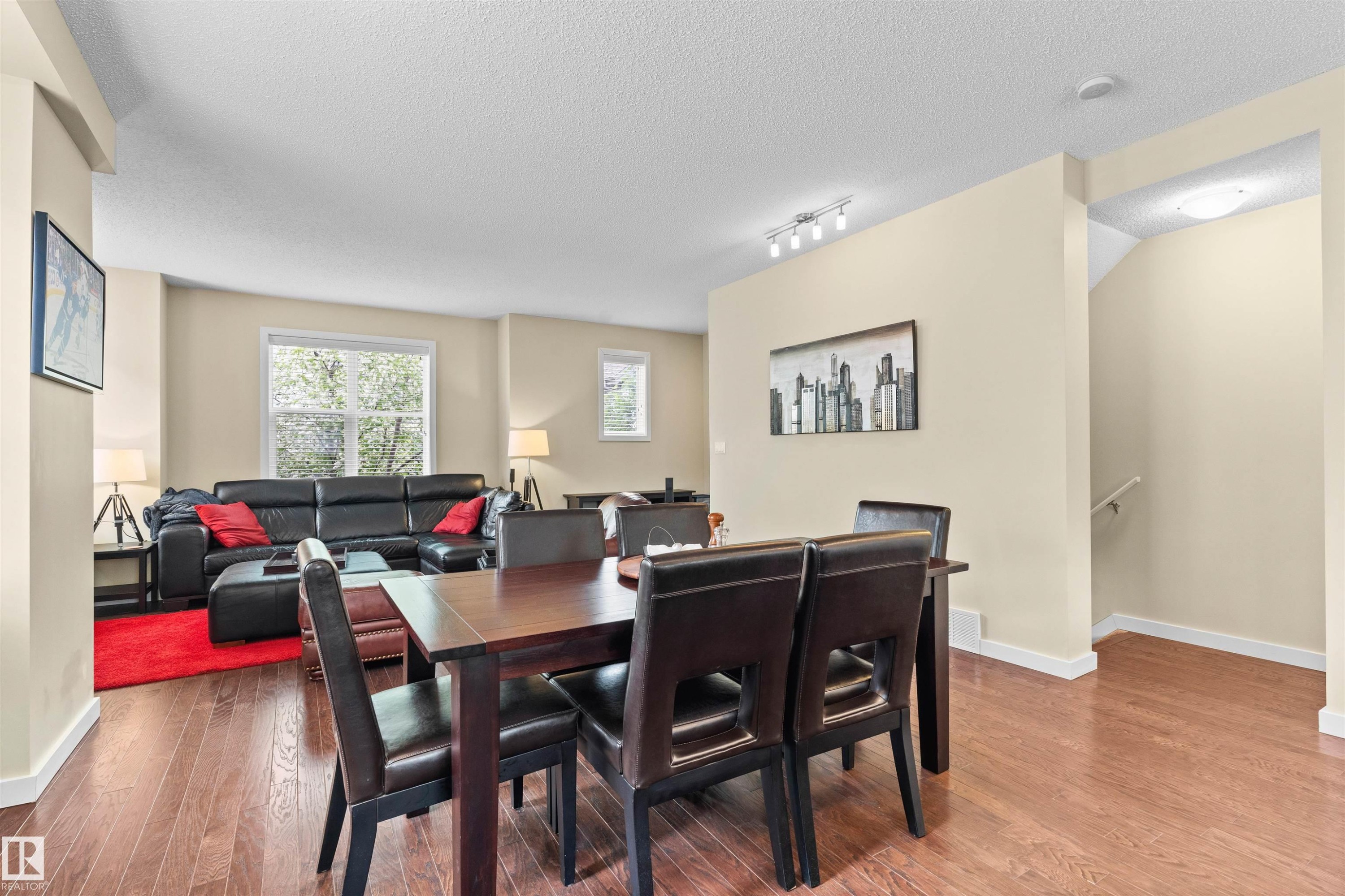 #25 655 Watt Blvd, Edmonton, AB - Indoor Photo Showing Dining Room