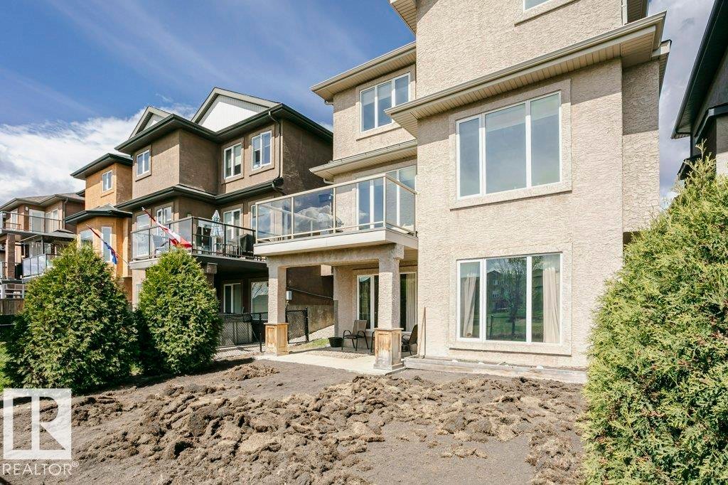 610 Albany Way, Edmonton, AB - Outdoor