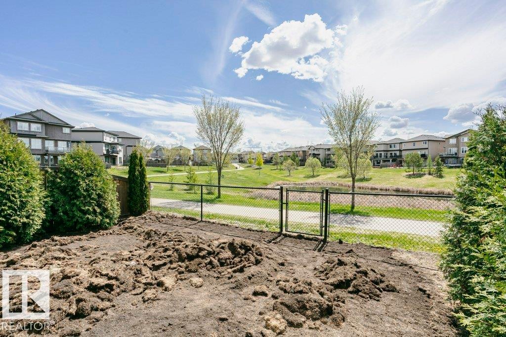 610 Albany Way, Edmonton, AB - Outdoor With View