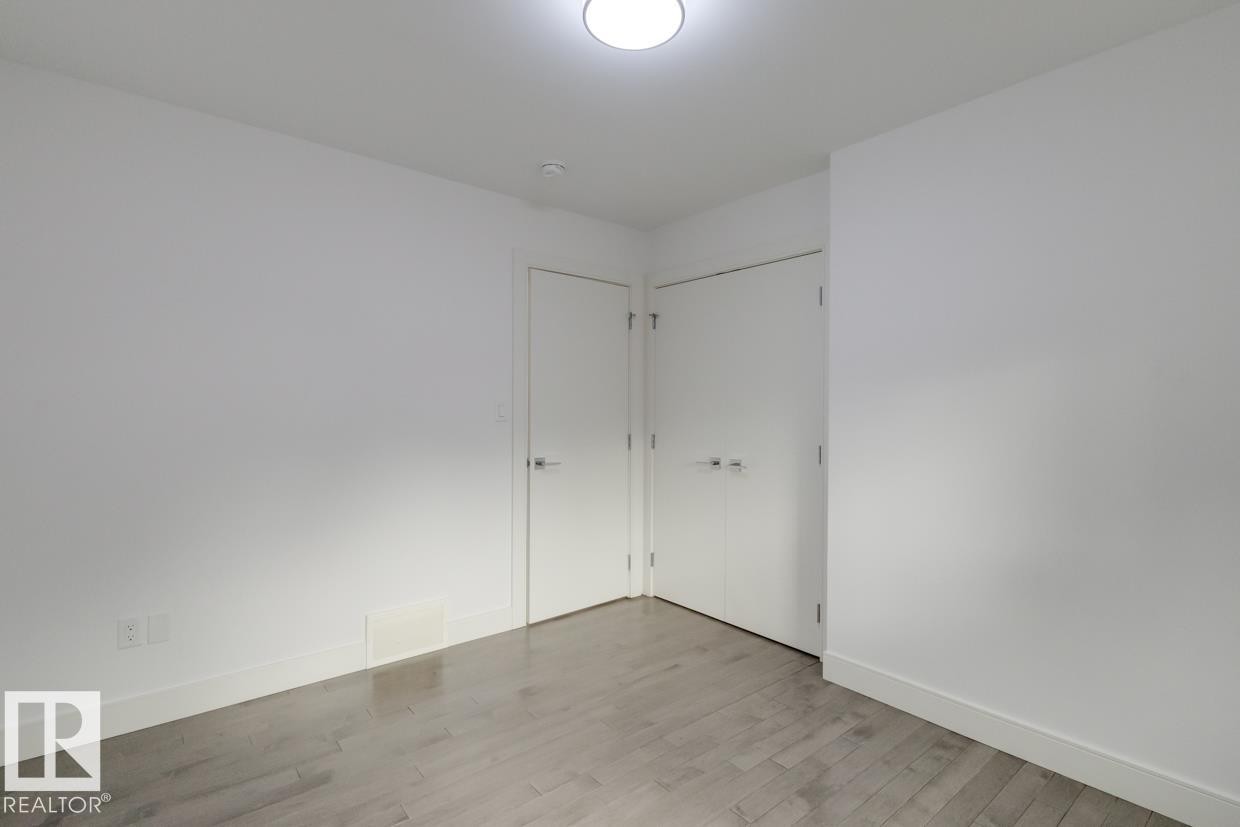 11045 85 Avenue, Edmonton, AB - Indoor Photo Showing Other Room