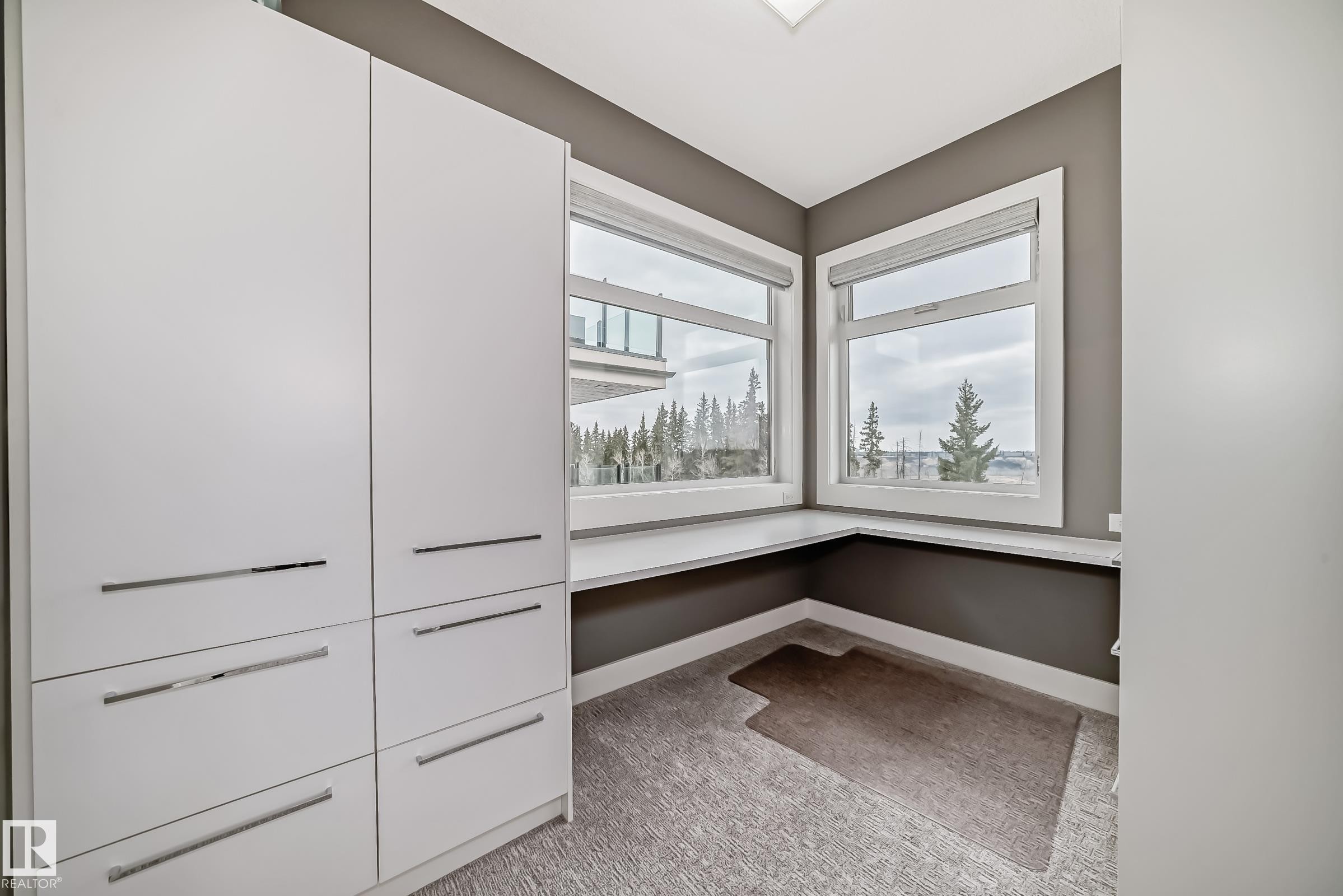 4129 Cameron Heights Point, Edmonton, AB - Indoor Photo Showing Other Room