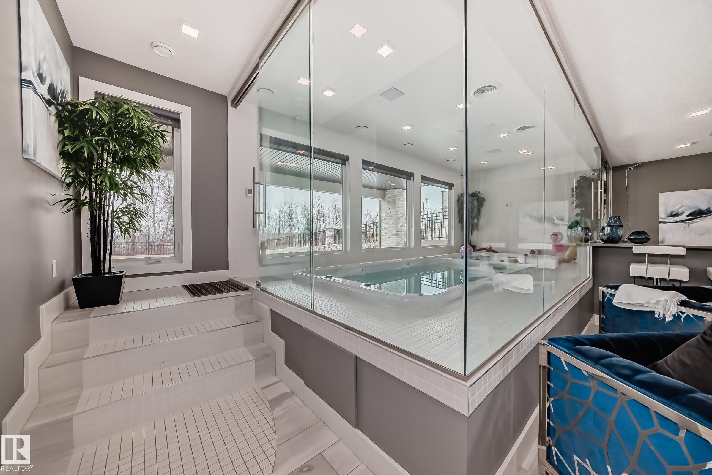 4129 Cameron Heights Point, Edmonton, AB - Indoor Photo Showing Other Room