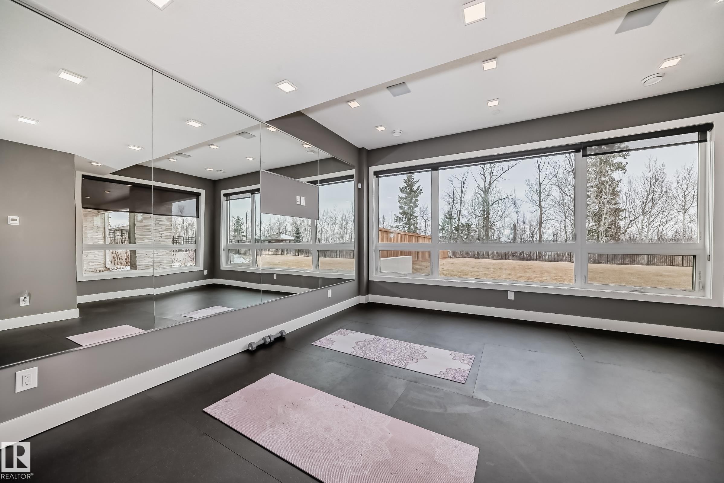 4129 Cameron Heights Point, Edmonton, AB - Indoor Photo Showing Other Room