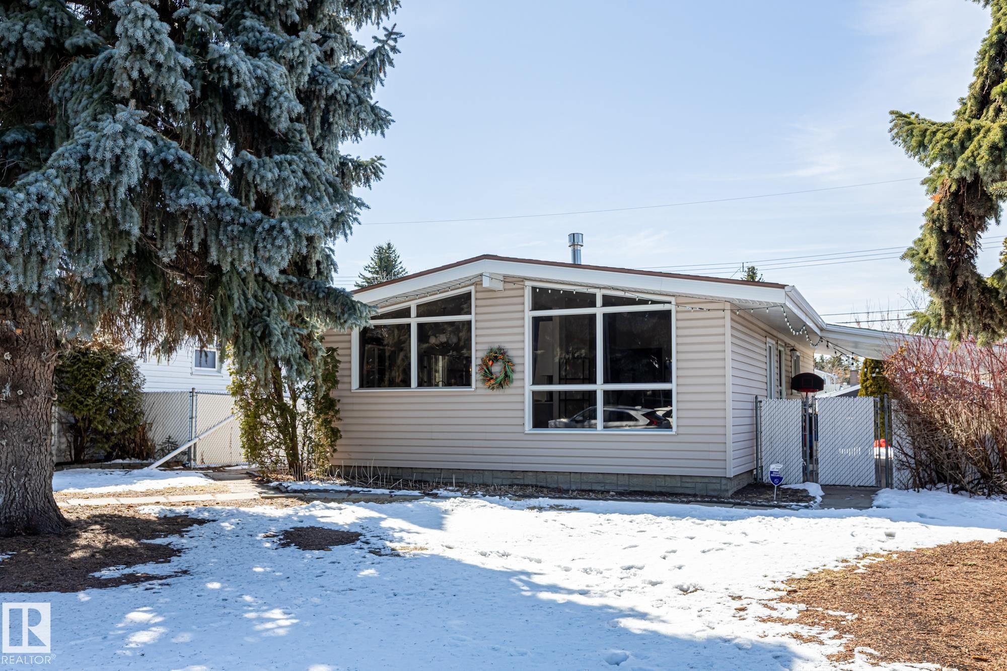 6511 103 Avenue, Edmonton, AB - Outdoor