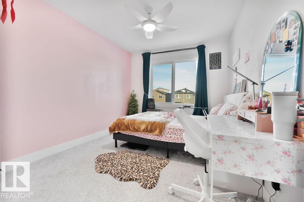 16 Raspberry Road, St. Albert, AB - Indoor Photo Showing Bedroom