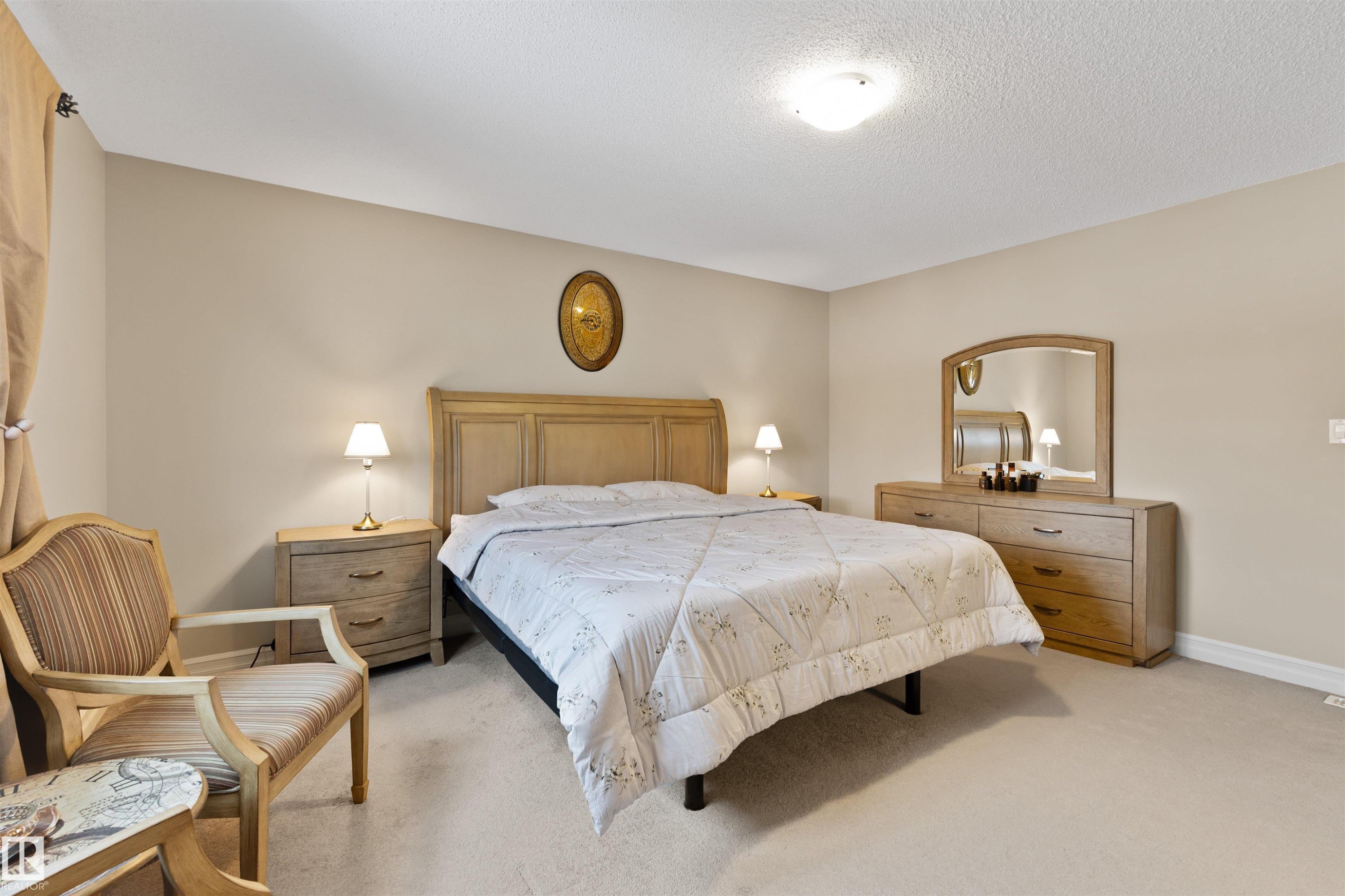 13422 166 Avenue, Edmonton, AB - Indoor Photo Showing Bedroom
