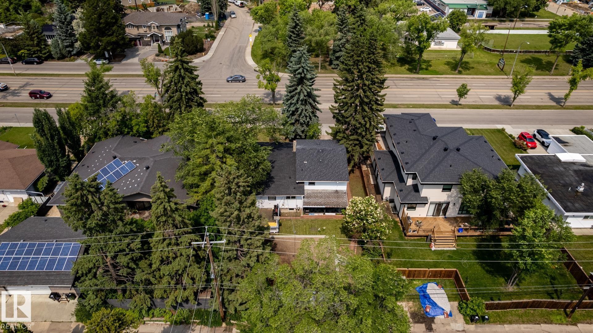 11819 87 Avenue, Edmonton, AB - Outdoor With View