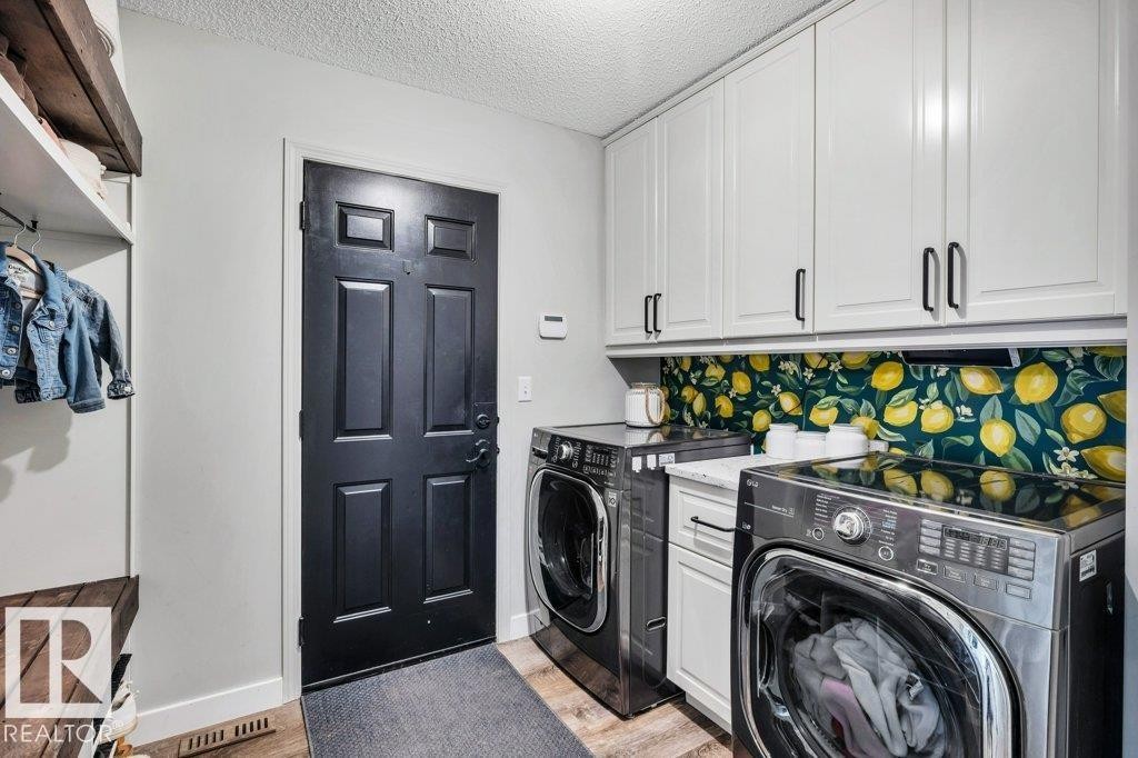 4337 Mcmullen Way, Edmonton, AB - Indoor Photo Showing Laundry Room
