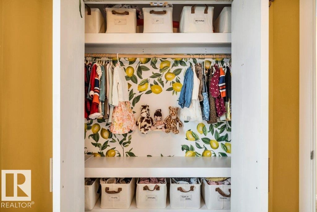 4337 Mcmullen Way, Edmonton, AB - Indoor Photo Showing Other Room