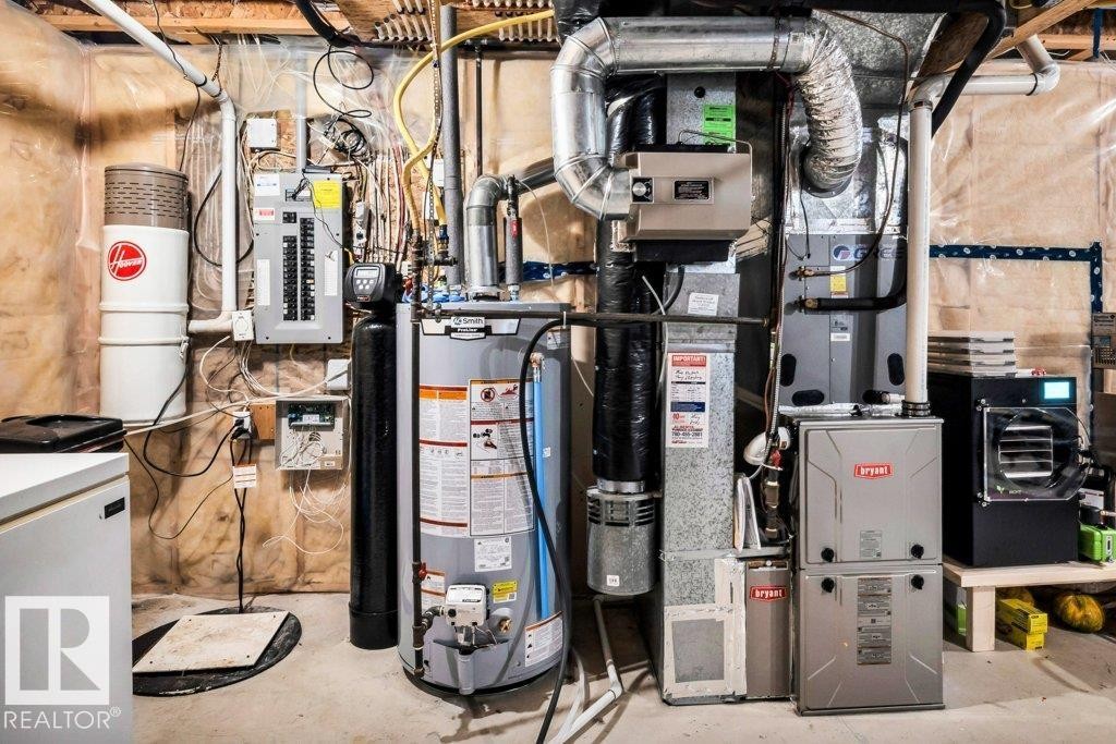 4337 Mcmullen Way, Edmonton, AB - Indoor Photo Showing Basement