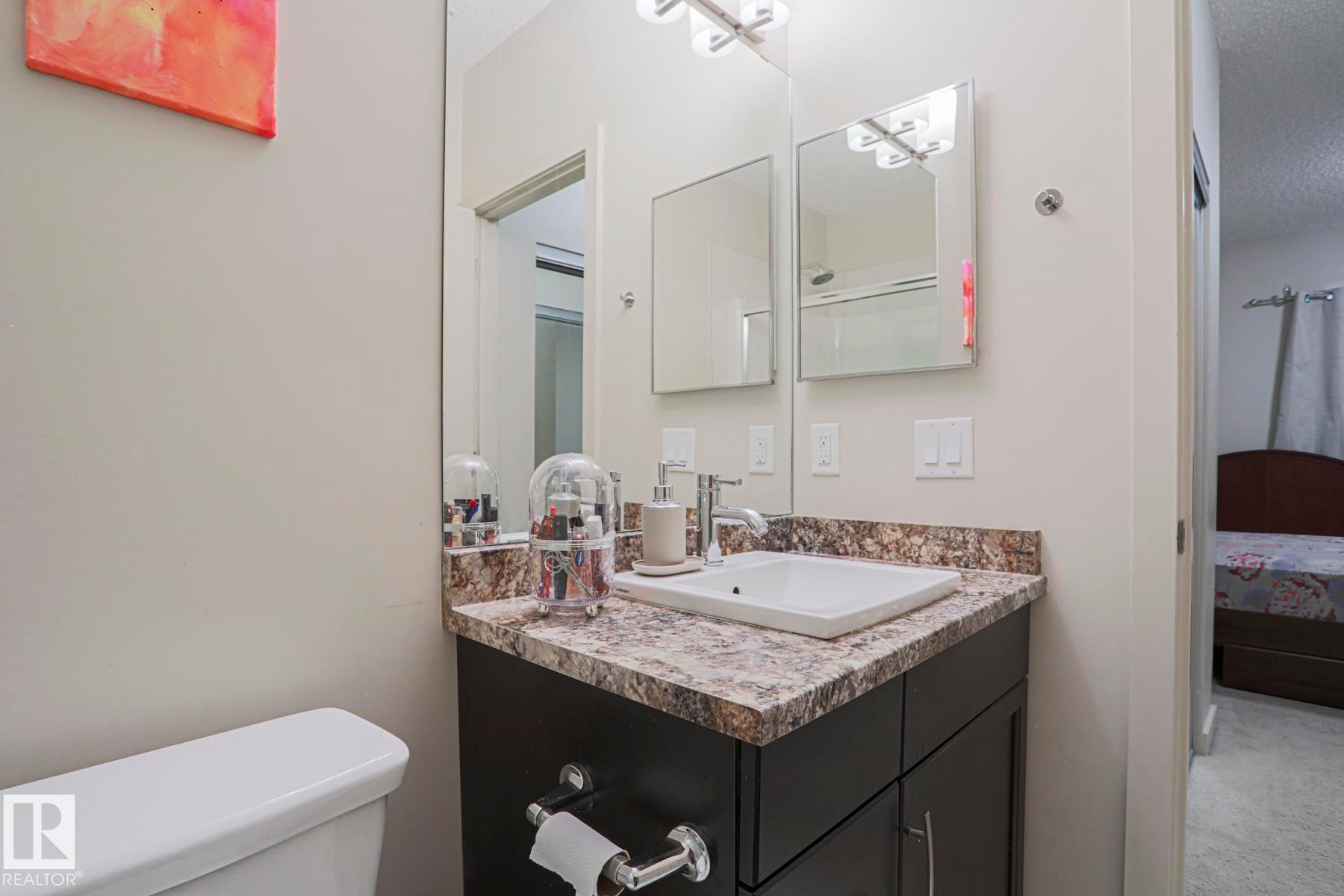 212 320 Ambleside Link, Edmonton, AB - Indoor Photo Showing Bathroom