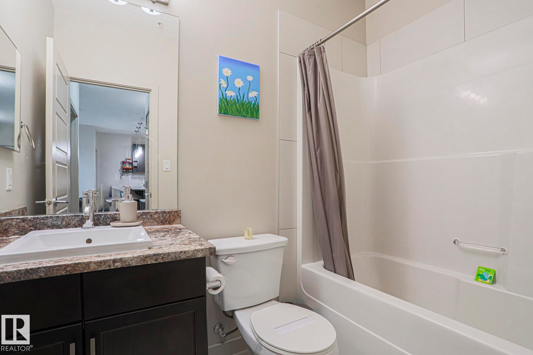 212 320 Ambleside Link, Edmonton, AB - Indoor Photo Showing Bathroom