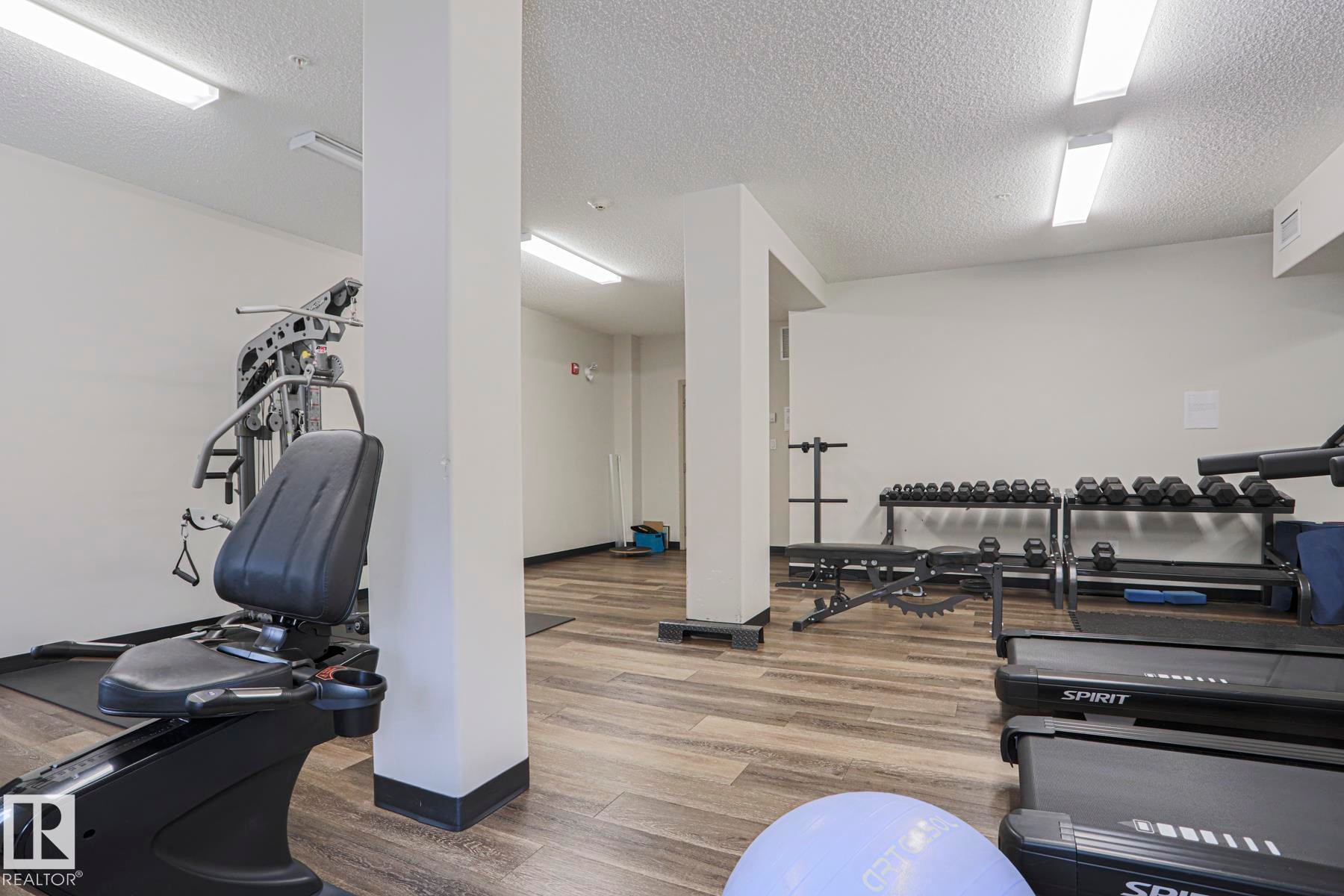 212 320 Ambleside Link, Edmonton, AB - Indoor